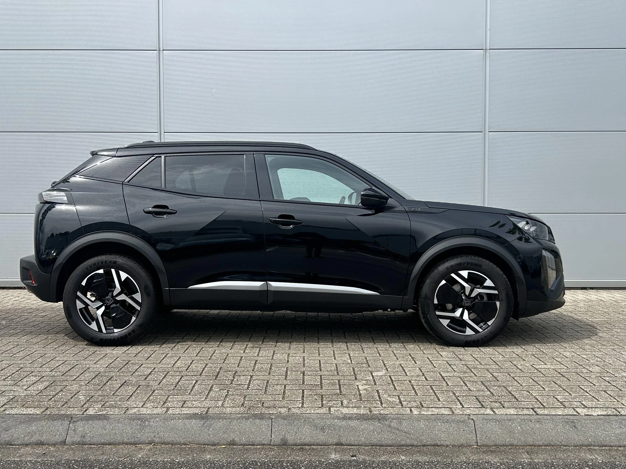 Peugeot 2008 1.2 PureTech 130 GT