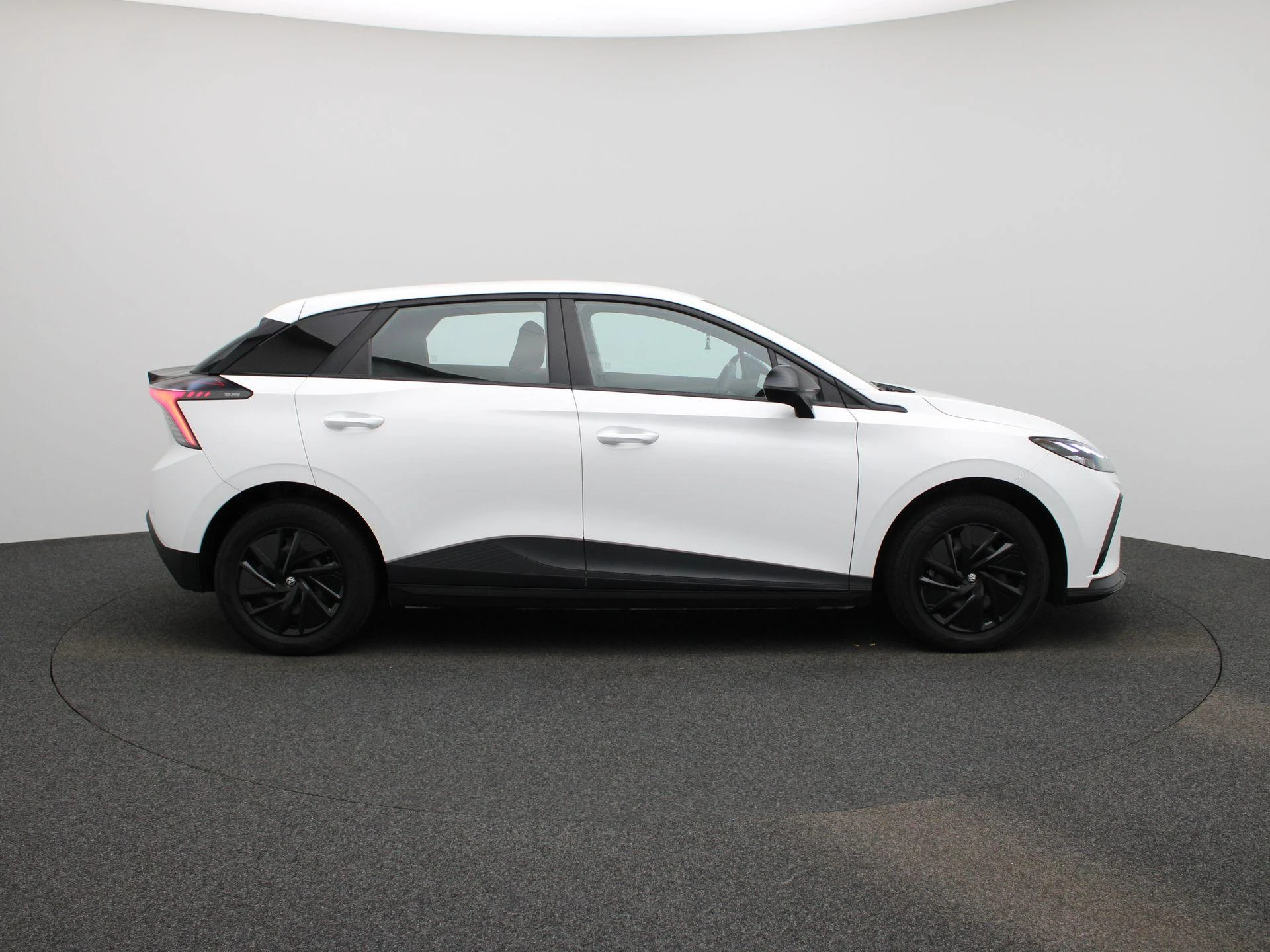 MG-MG4 EV-image-5