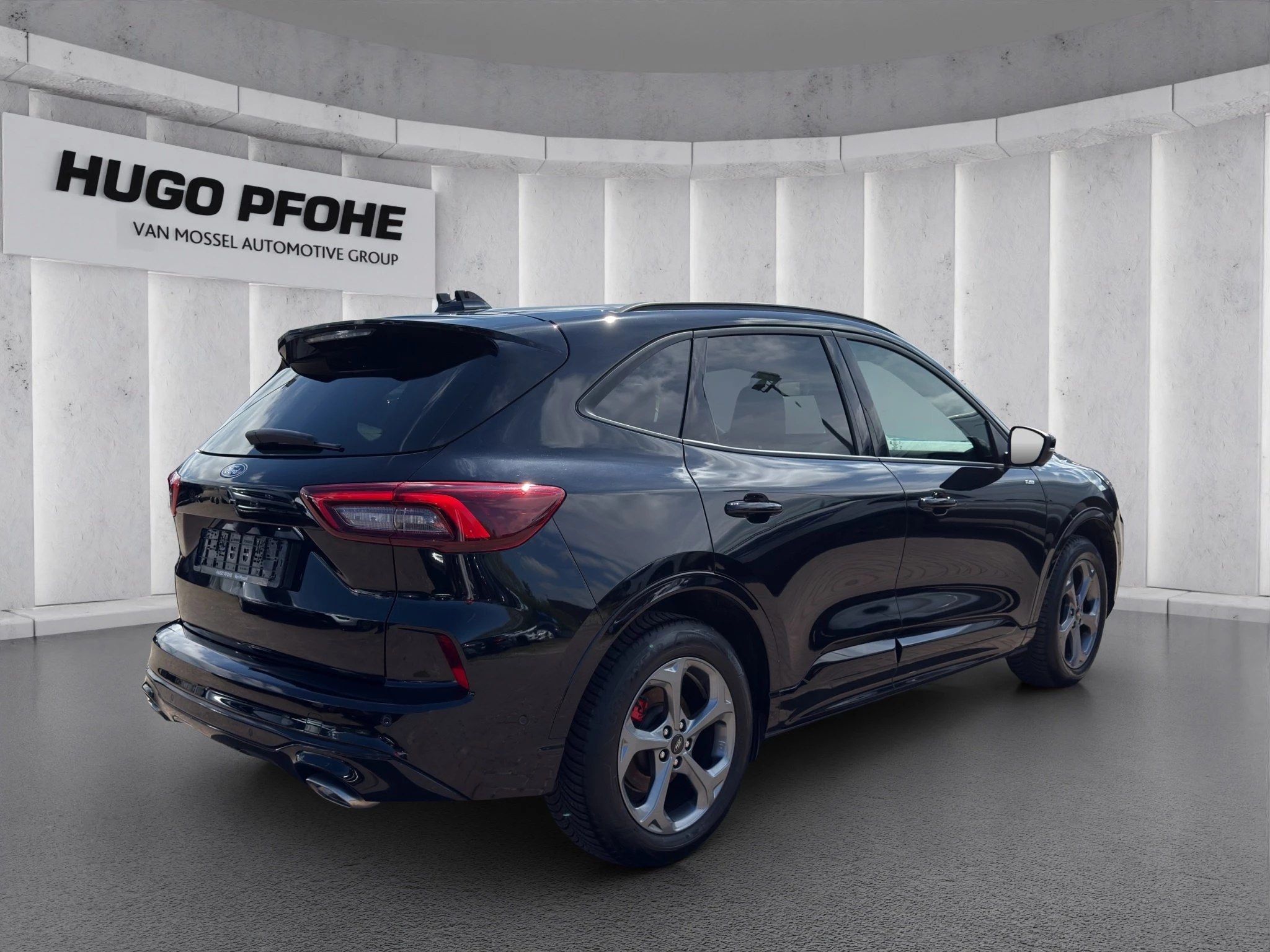 Ford Kuga ST-Line X Aut.*PANO*AHK*360GRAD*LED-MATRIX*NAVI*GRA*WINTER-PKT..