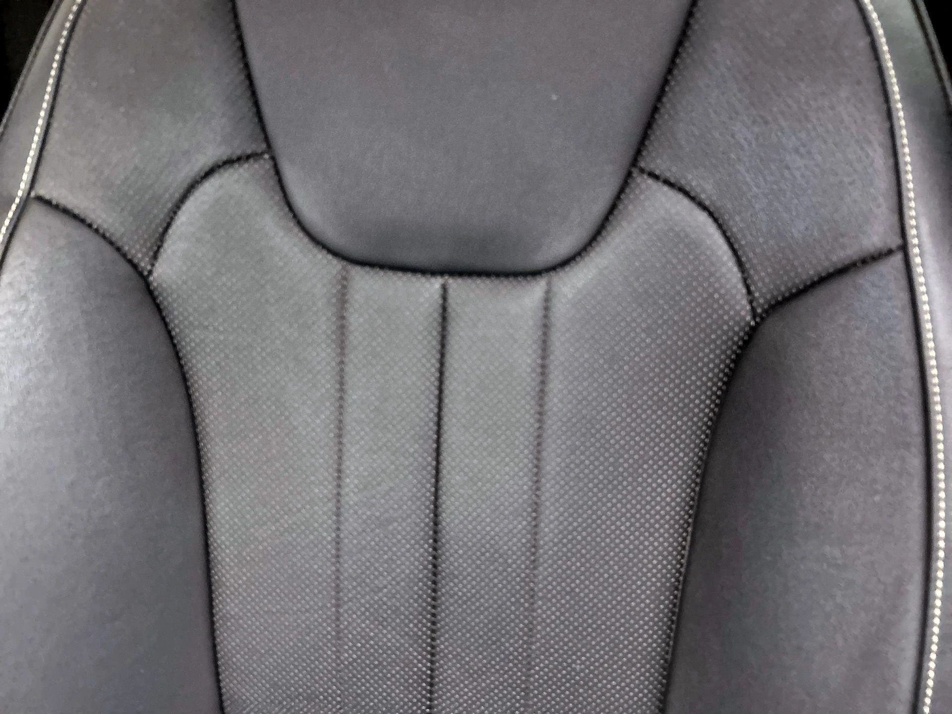 Opel-Grandland X-image-16