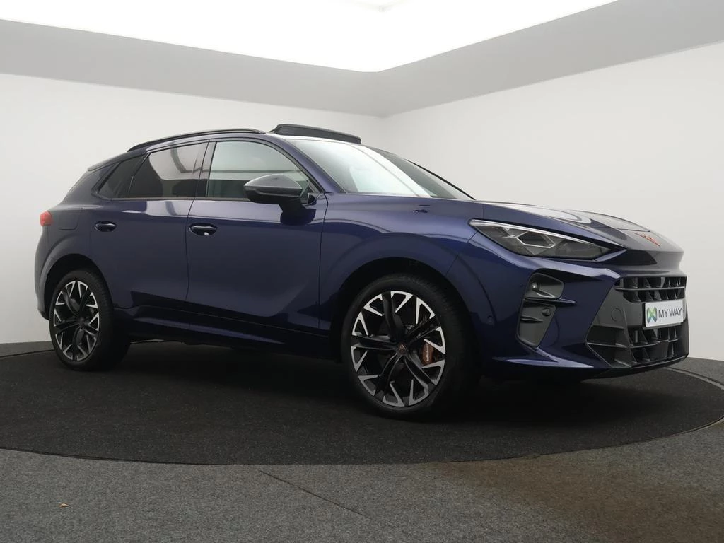 CUPRA Terramar e-Hybrid Terramar VZ PHEV 1.5e-HYBRID 272pk DSG *AUTOMAAT*PANO DAK*SPORTZETELS*ALCANTARA*NAVI*KEYLESS*CRUISE*