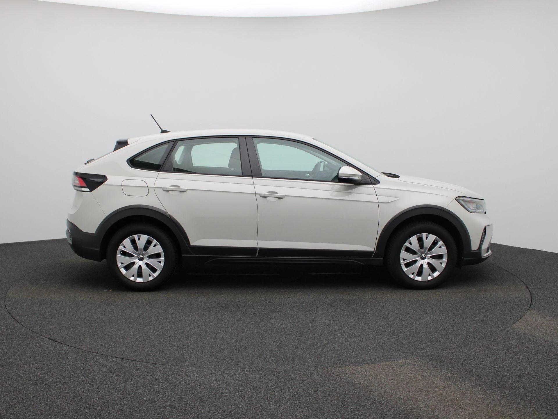 Volkswagen-Taigo-image-5