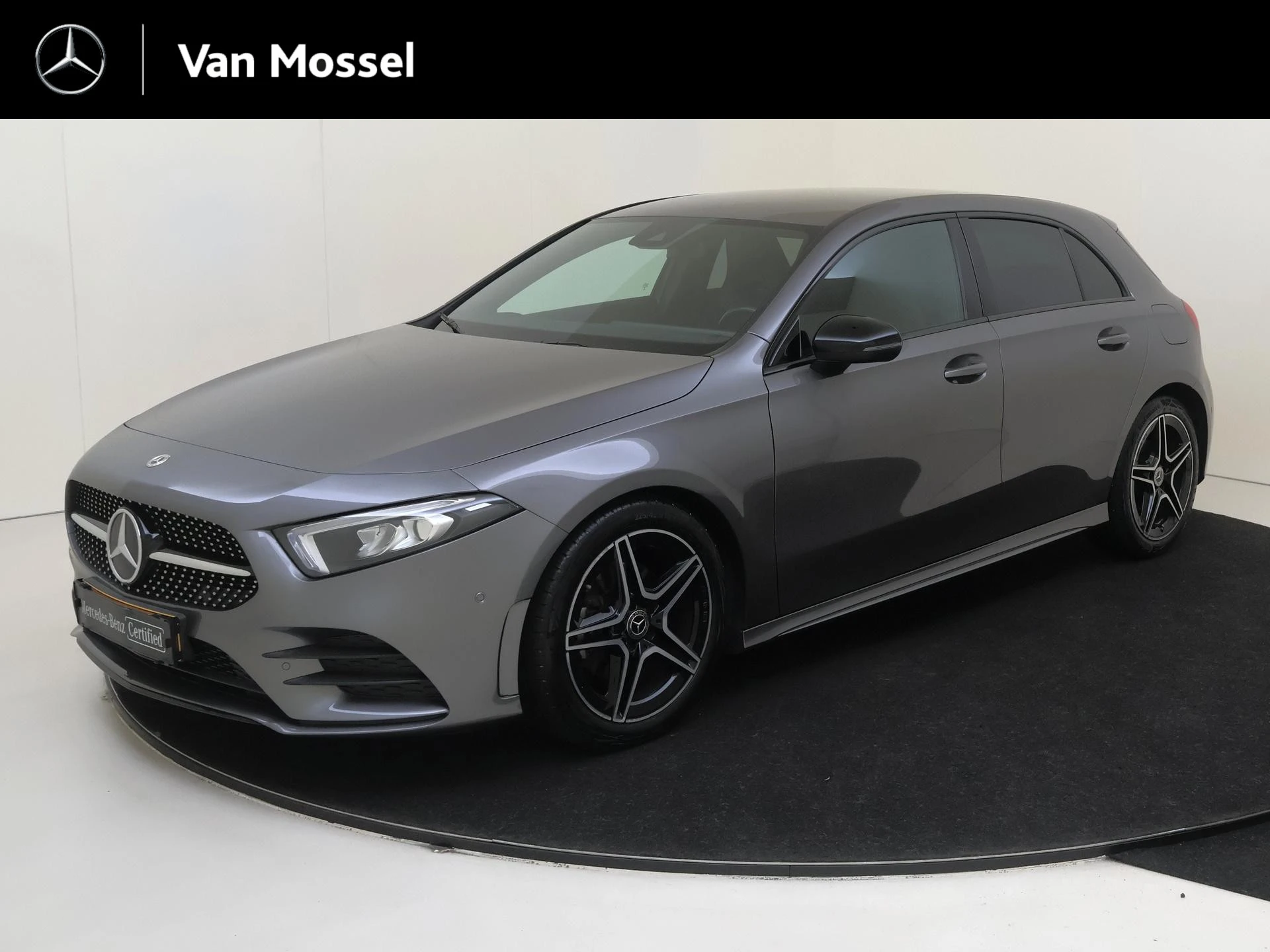 Mercedes-Benz-A-Klasse-image-0