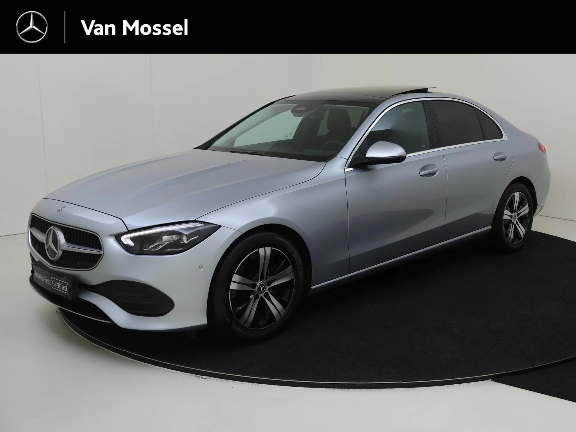 Mercedes-Benz-C-Klasse-image-0