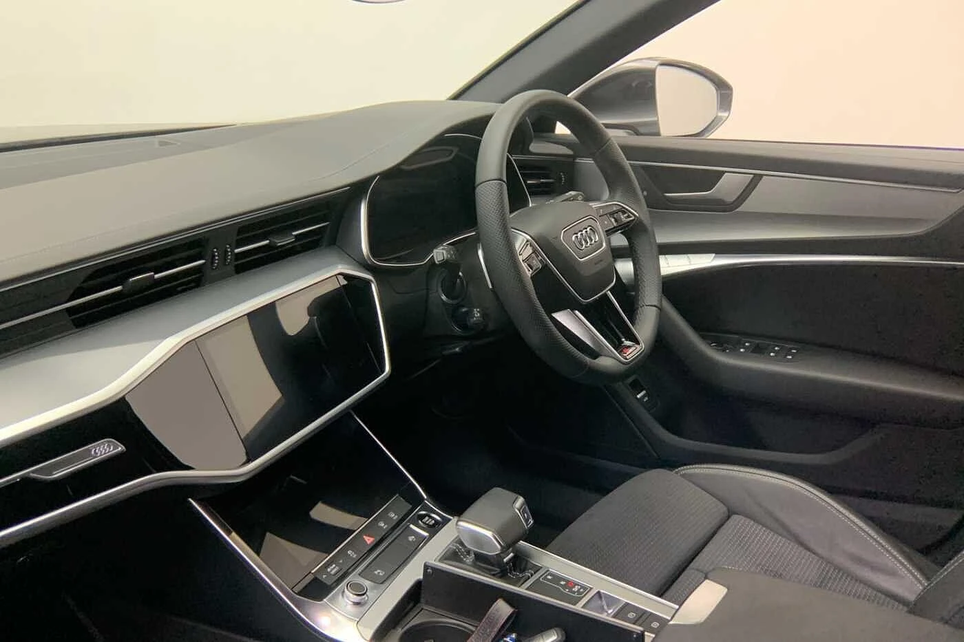 Audi-A6-image-1