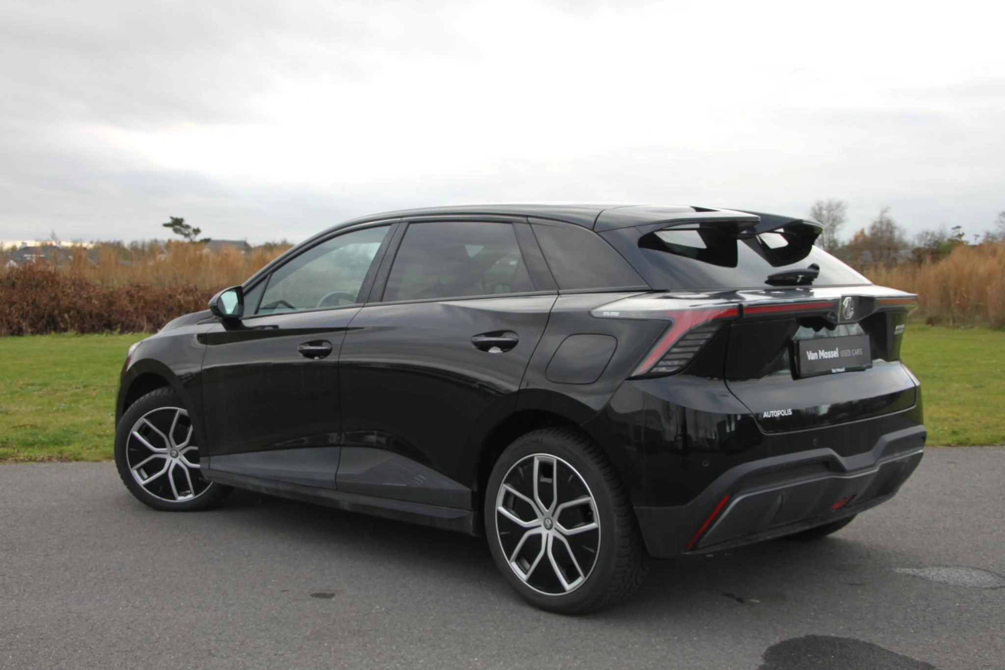 MG MG4 64 kWh Luxury