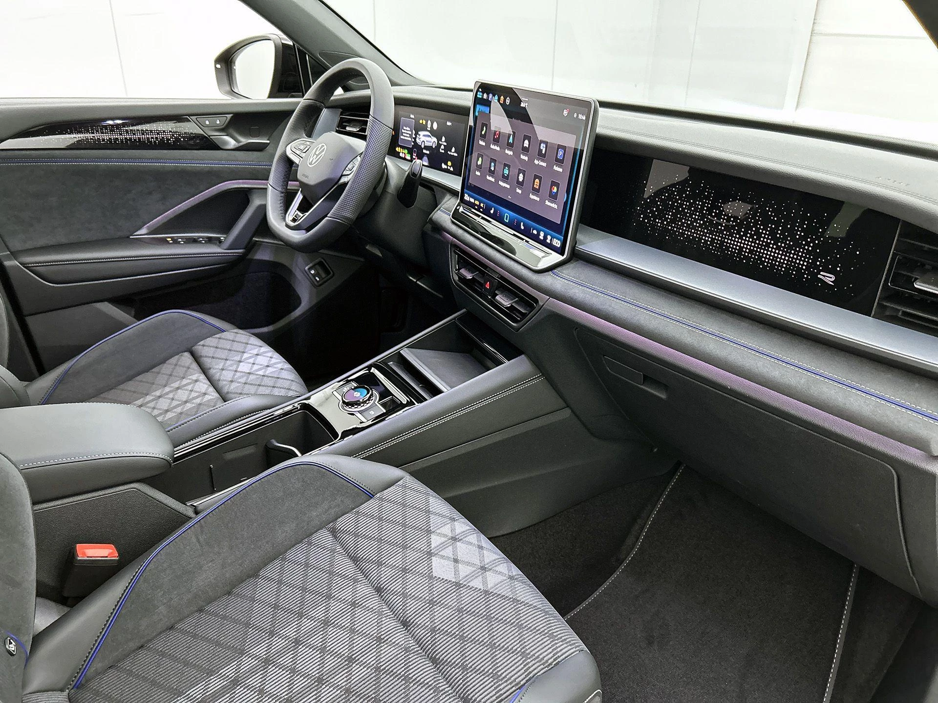 Volkswagen Tayron 1.5 eHybrid R-Line Edition