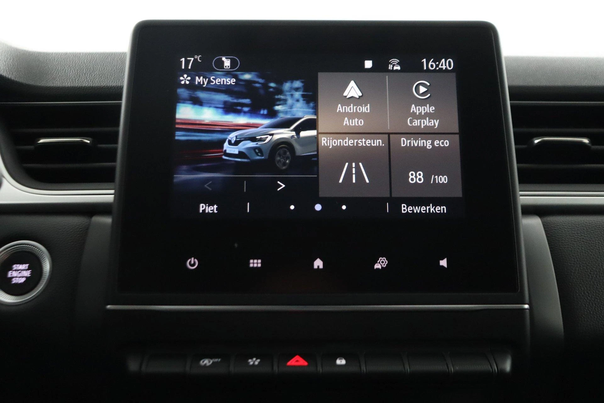 Renault-Captur-image-40