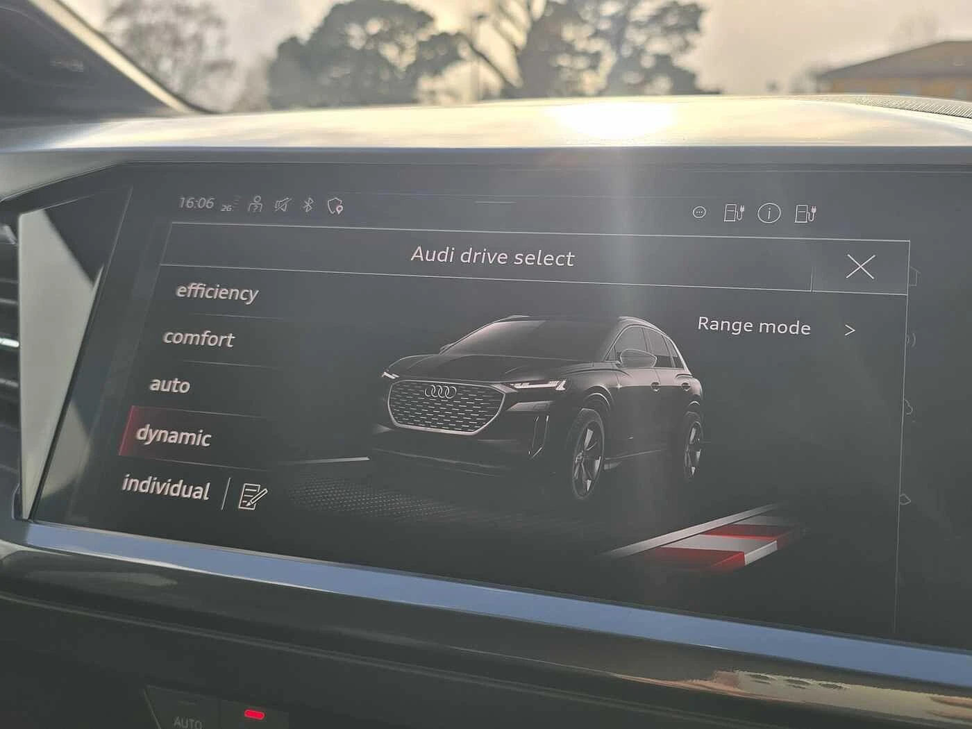 Audi-Q4 e-tron-image-26