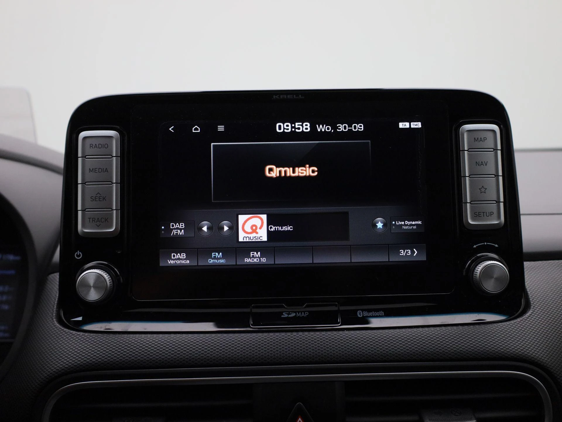 Hyundai-Kona-image-21