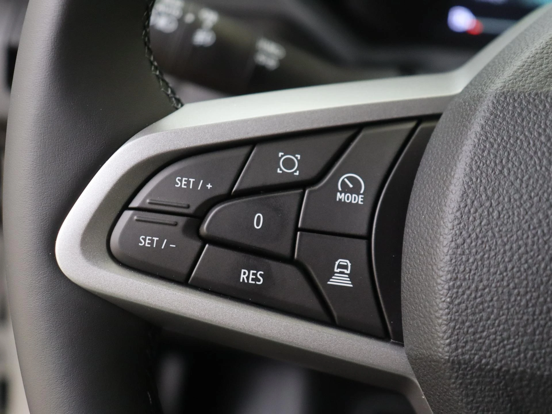 Dacia-Duster-image-11