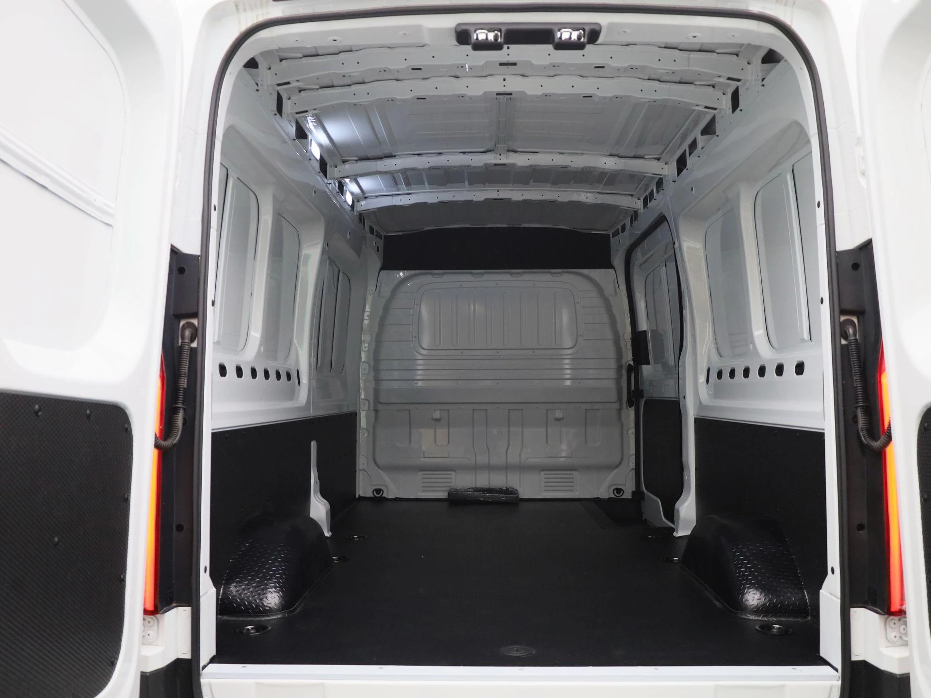 Maxus-eDeliver9-image-14