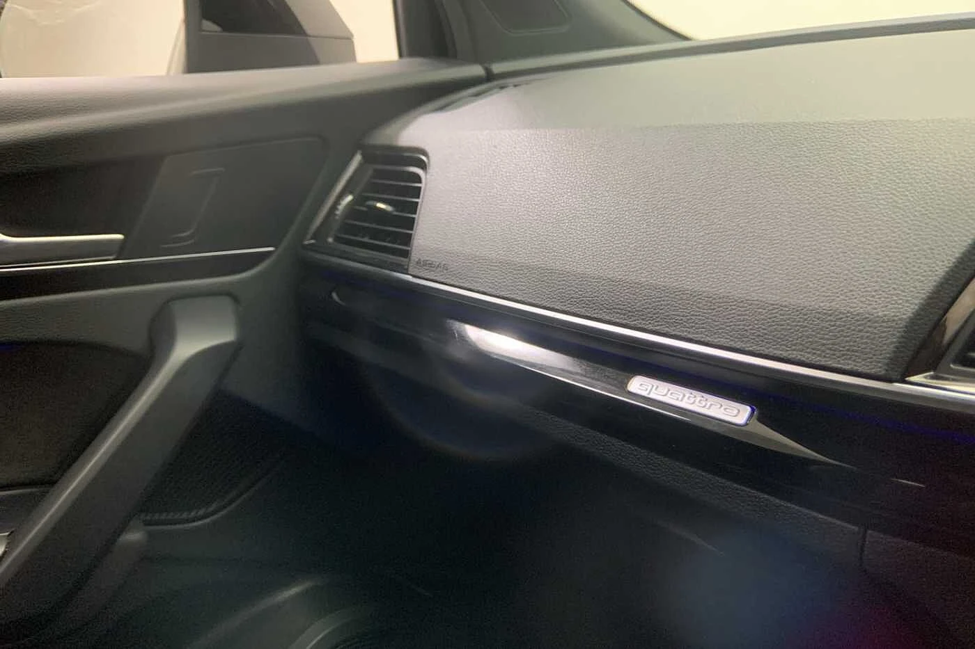 Audi-Q5-image-20