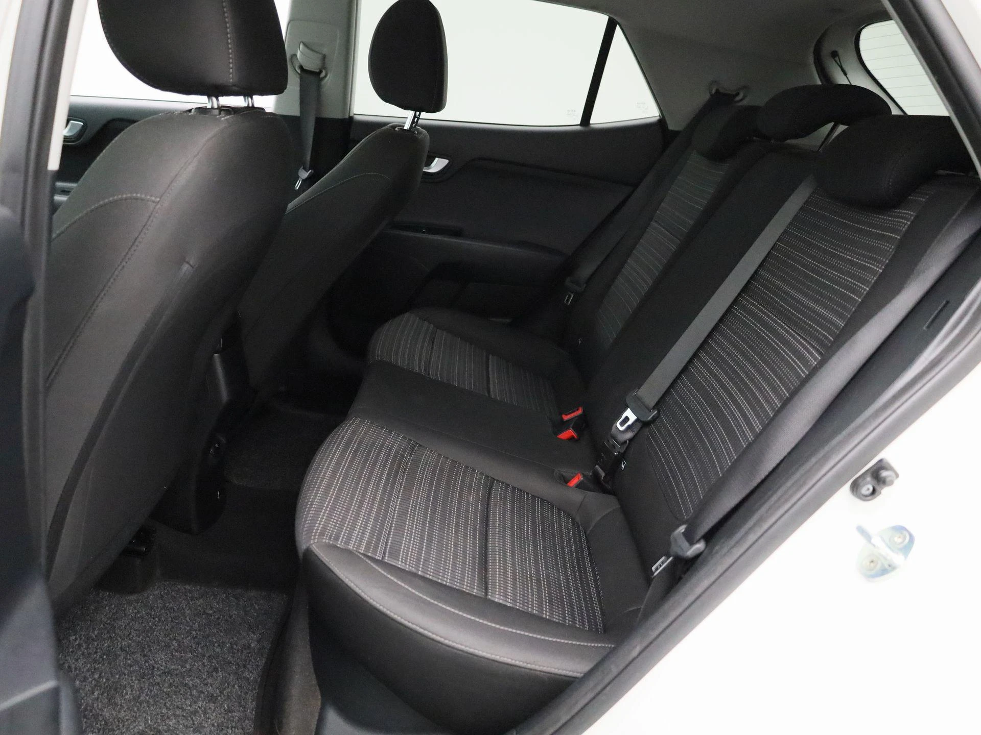 Kia-Stonic-image-11