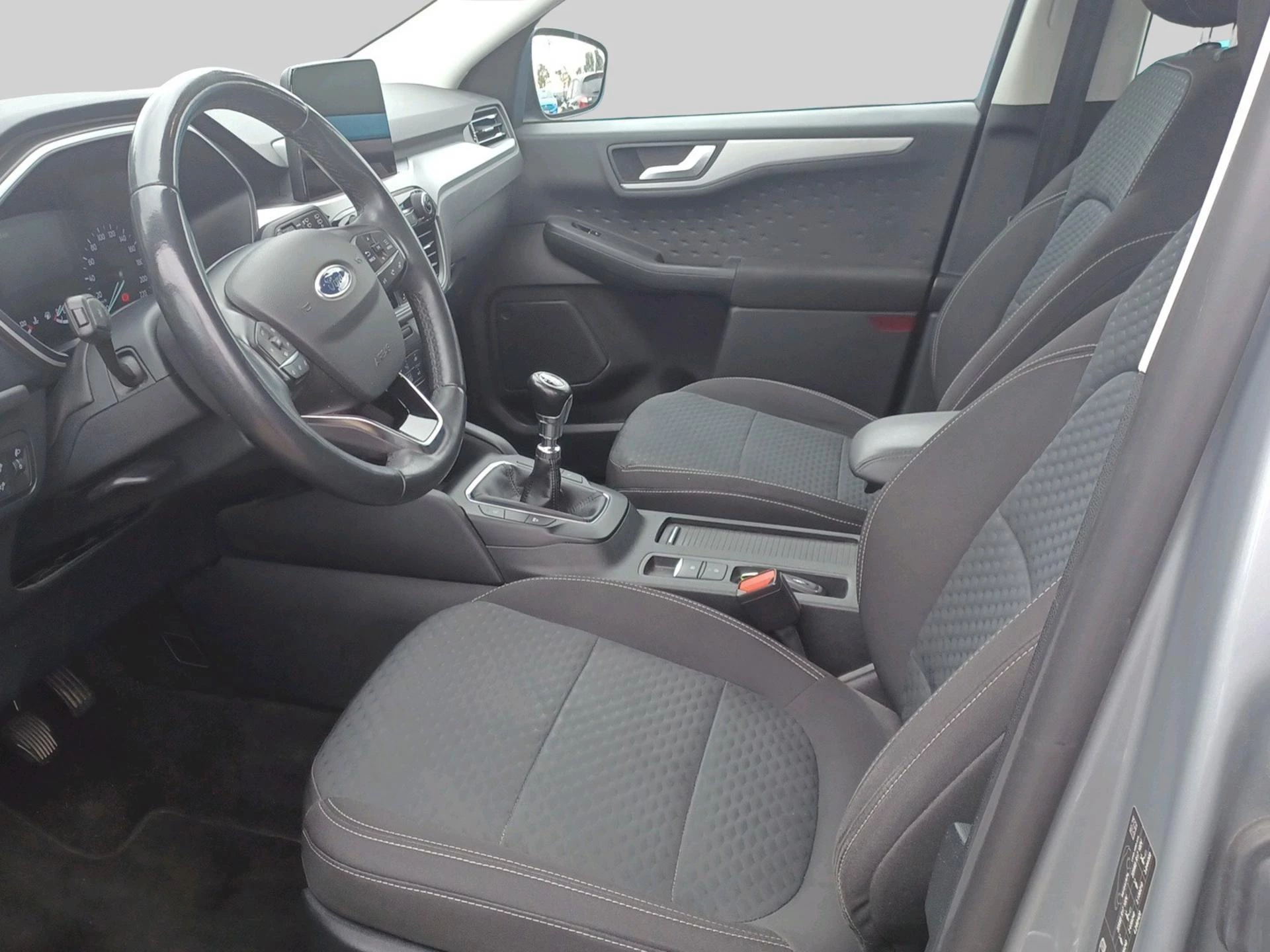 Ford-Kuga-image-7