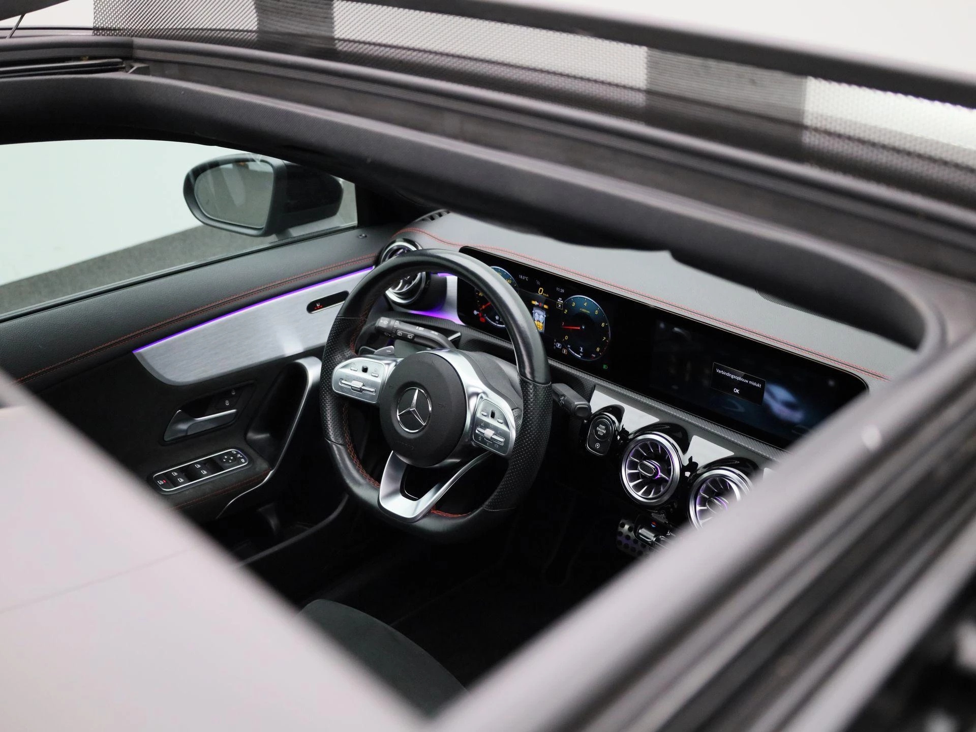 Mercedes-Benz-CLA-image-36