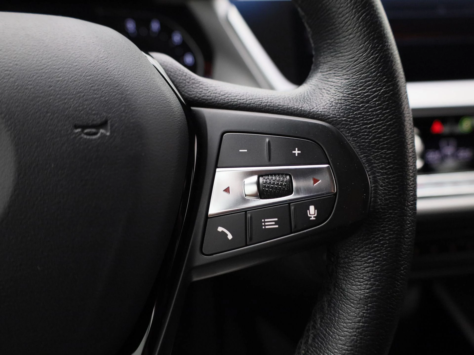 BMW-1 Serie-image-18