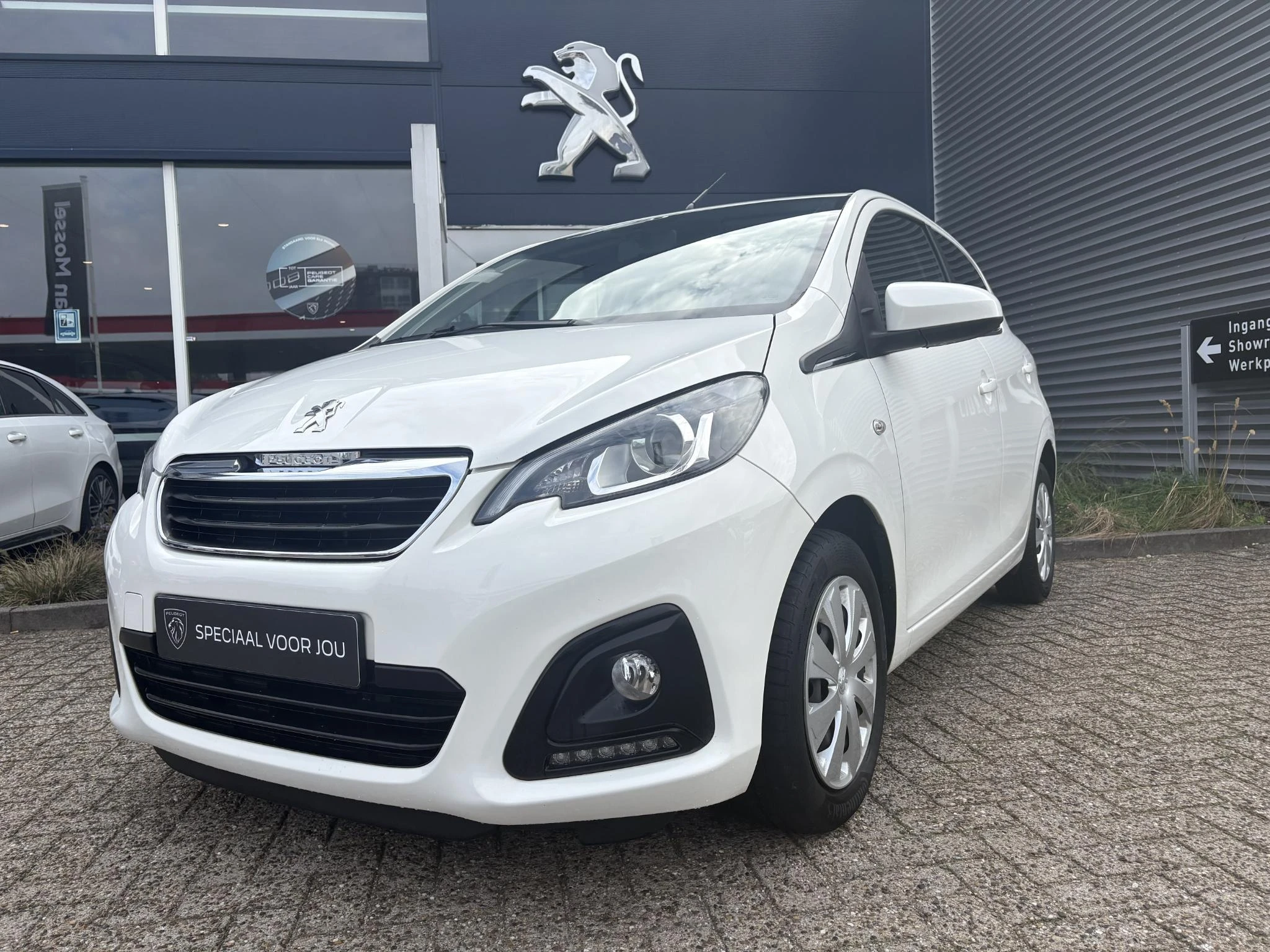 Peugeot-108-image-1