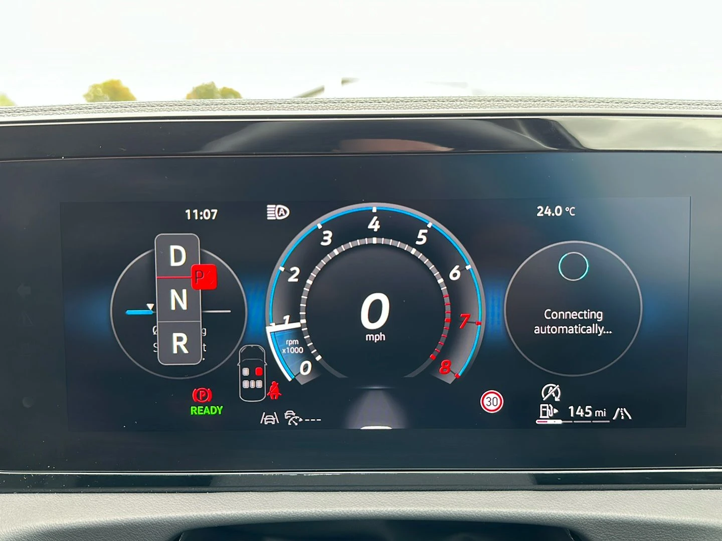 Volkswagen-Tiguan-image-12