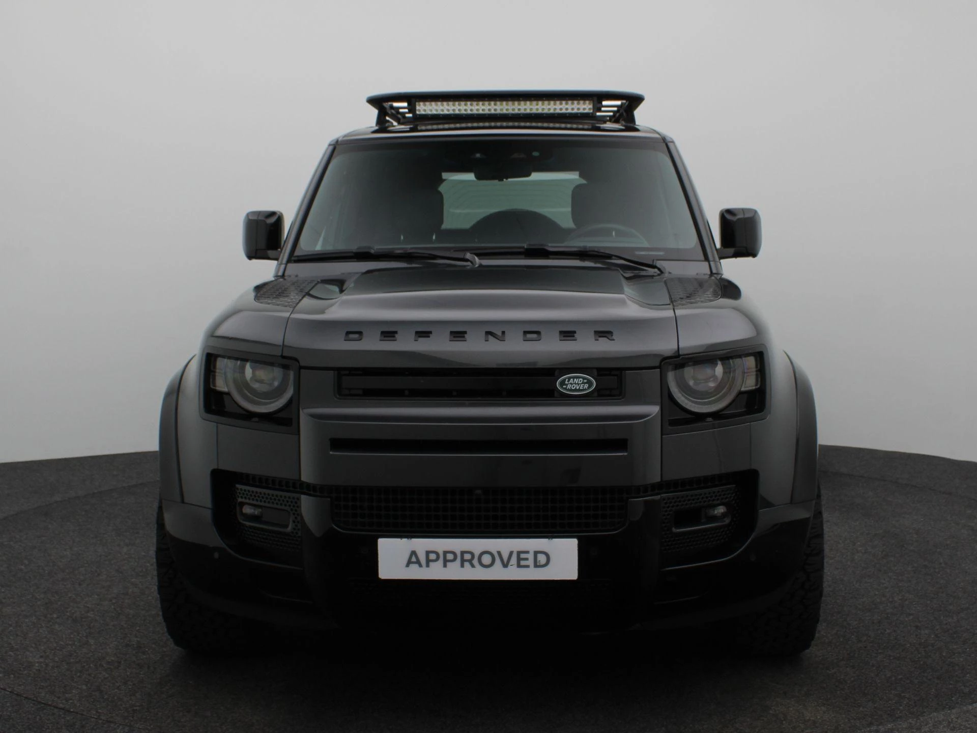 Land Rover-Defender-image-2