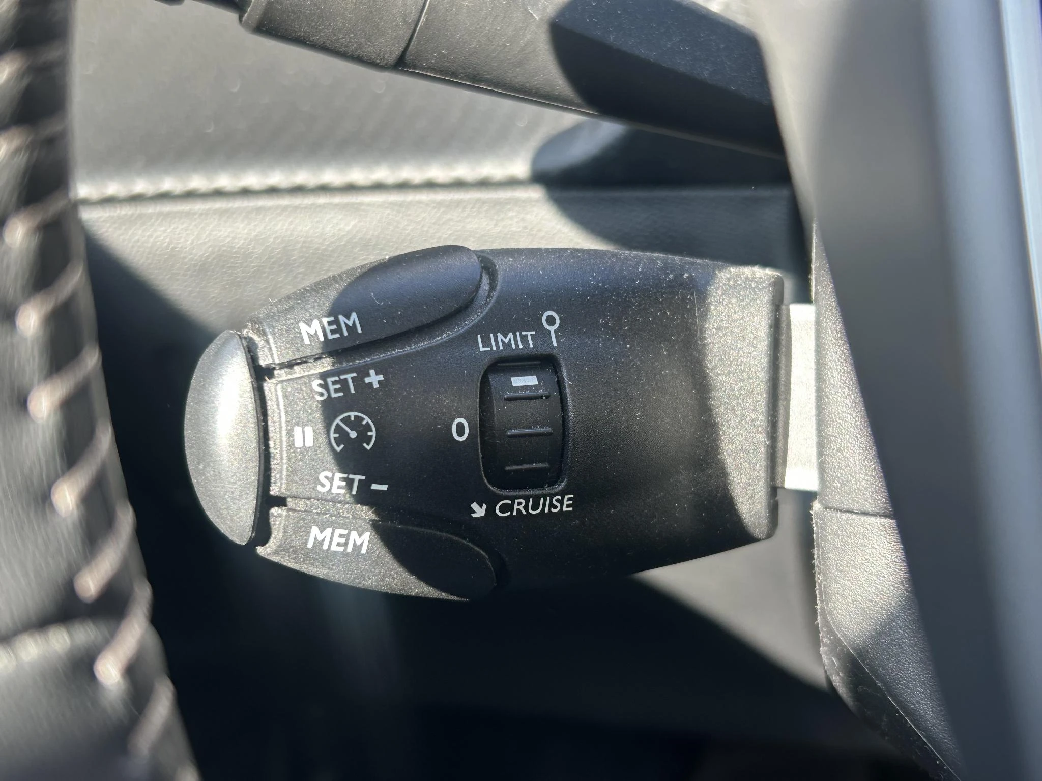 Peugeot-2008-image-11