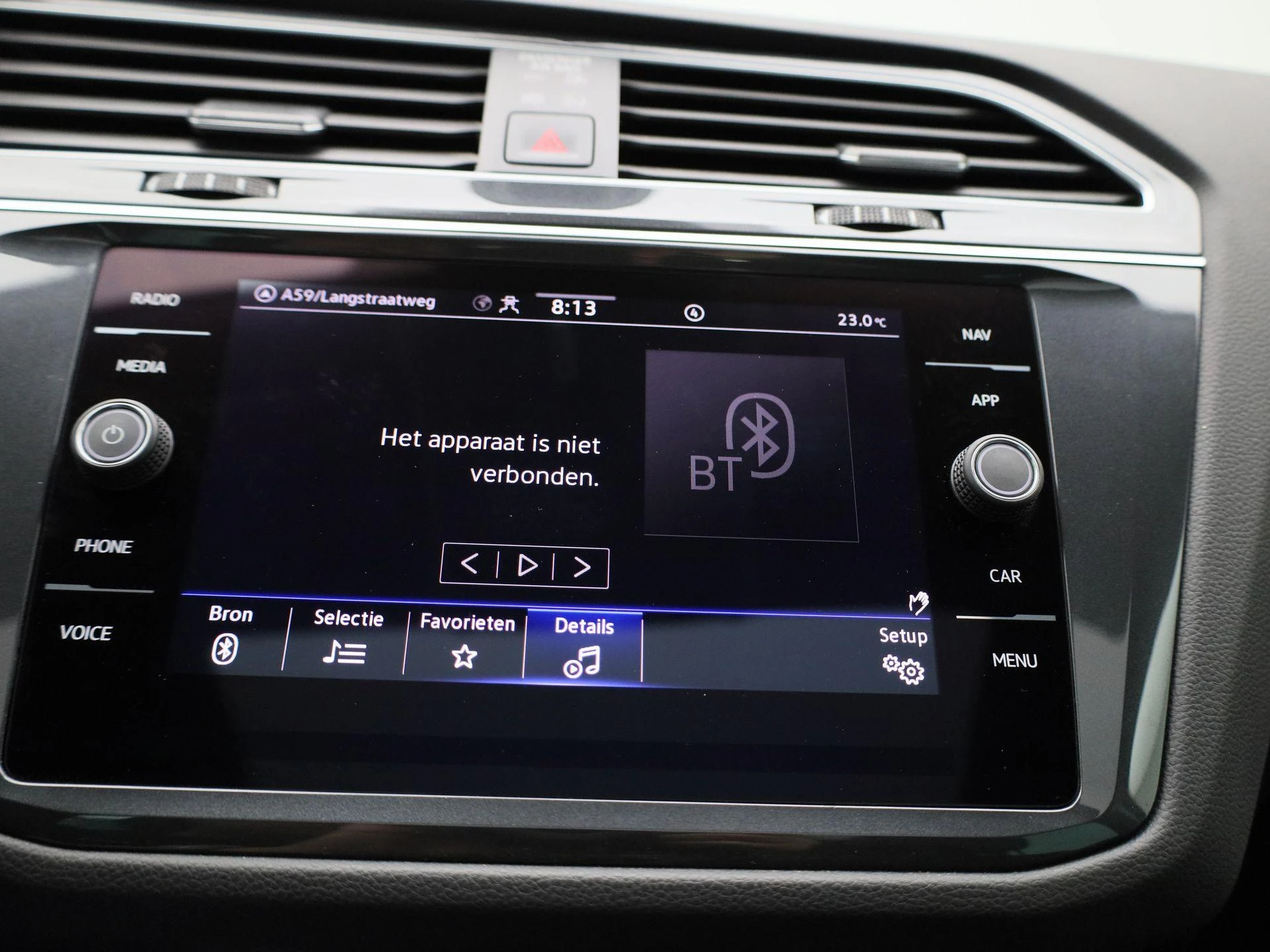 Volkswagen-Tiguan-image-21