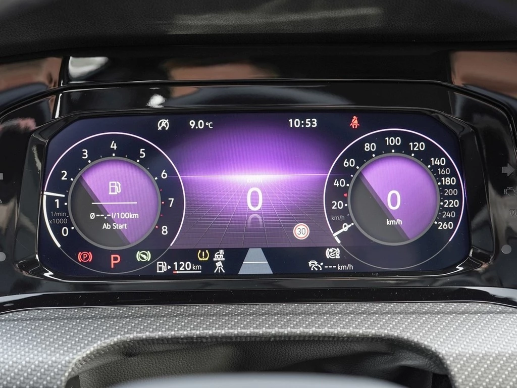 Volkswagen Golf Variant 1.5 eTSI DSG R-Line *Navi*Kamera*PDC*App-Conn*Climatronic*Sitzhzg*ACC*