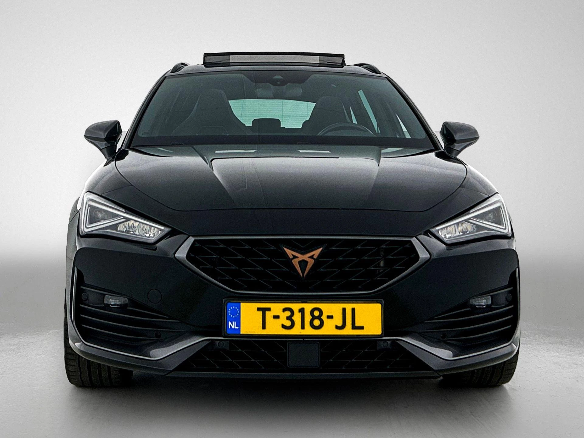 CUPRA-Leon Sportstourer-image-4