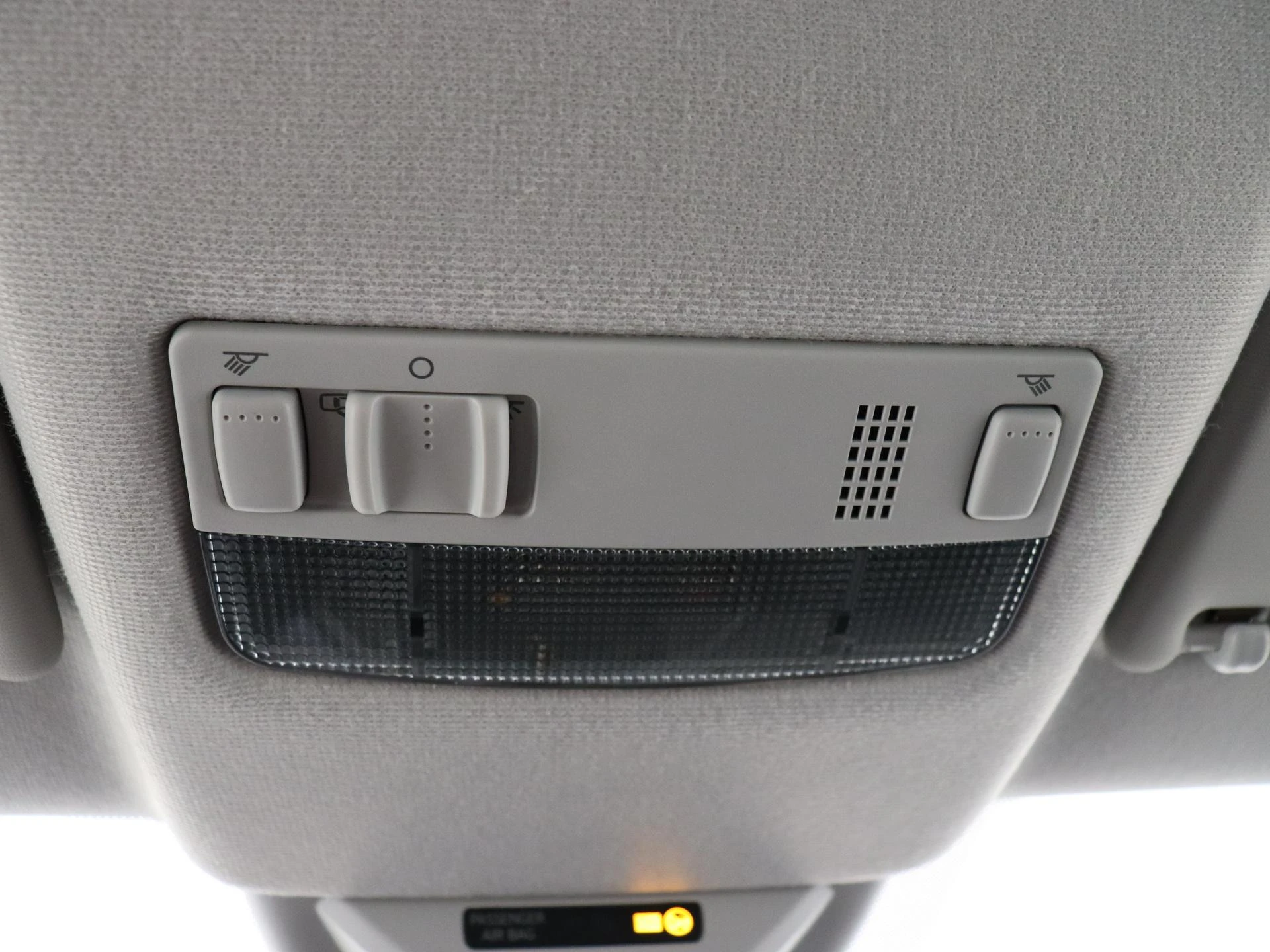 Volkswagen-up!-image-17