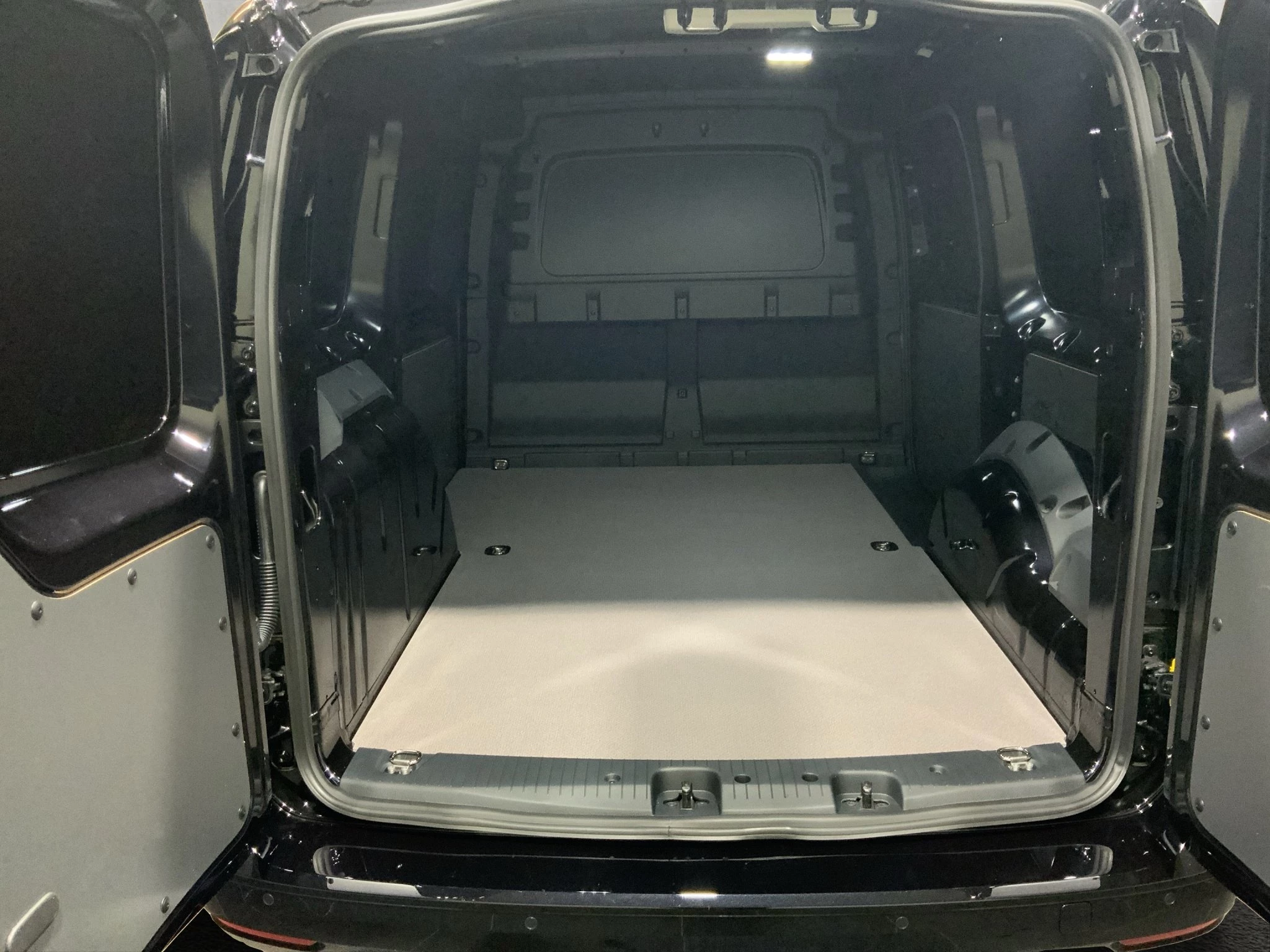 Ford Transit Connect Grand Limited 2.0 EcoBlue Automatik Kasten-LKW. *Aktionsangebot Mailight*