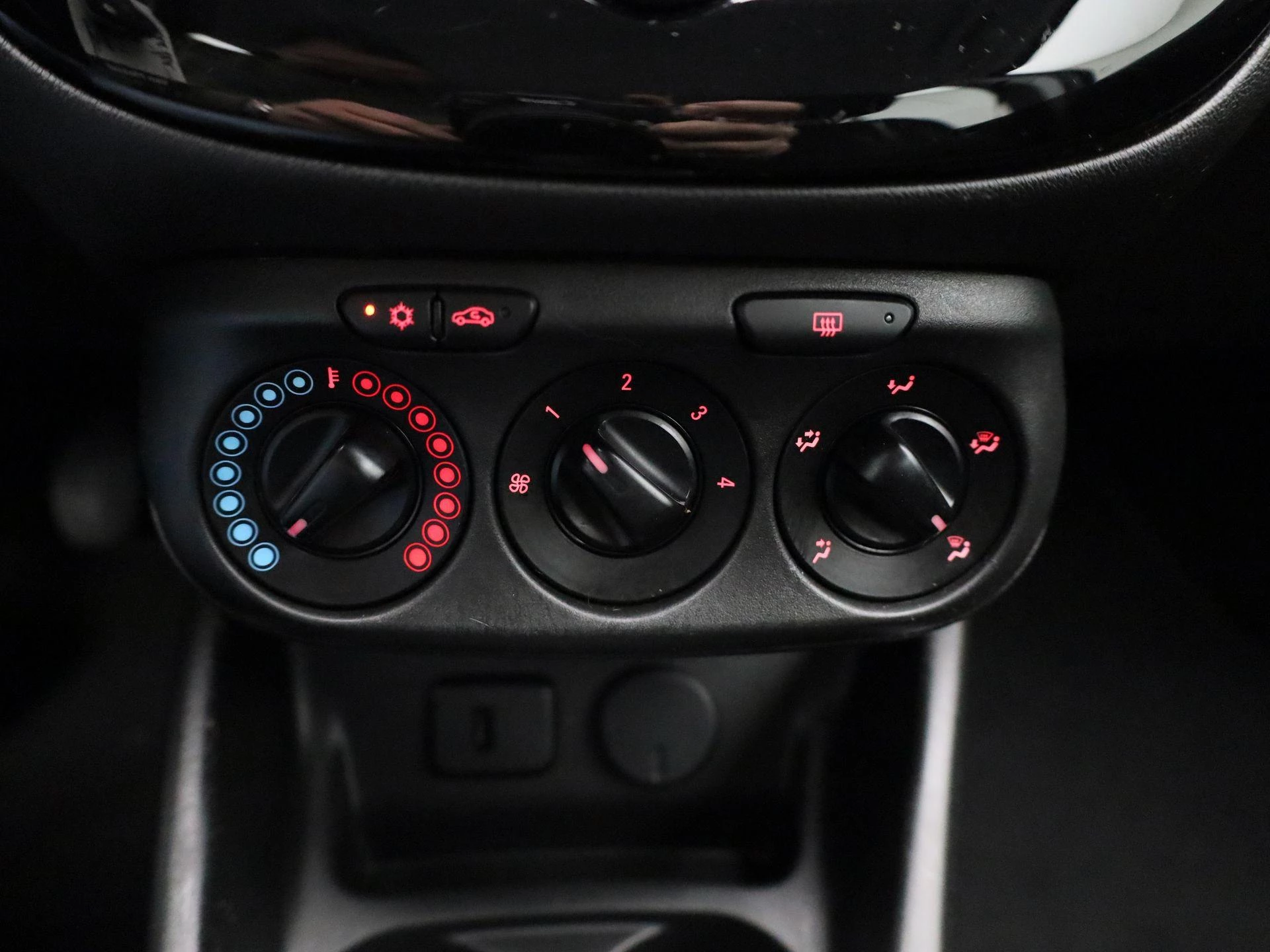 Opel-Corsa-image-17