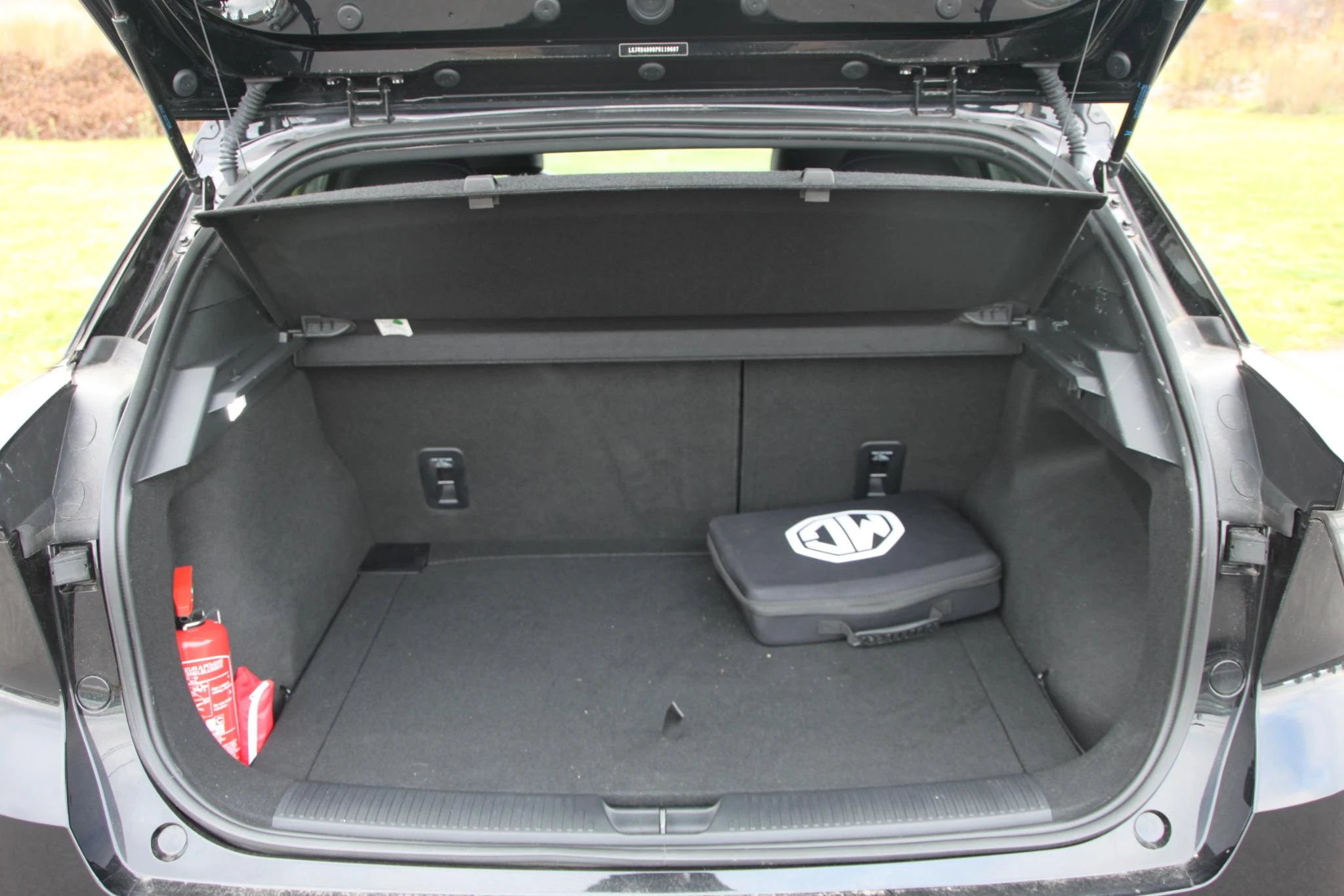 MG MG4 64 kWh Luxury