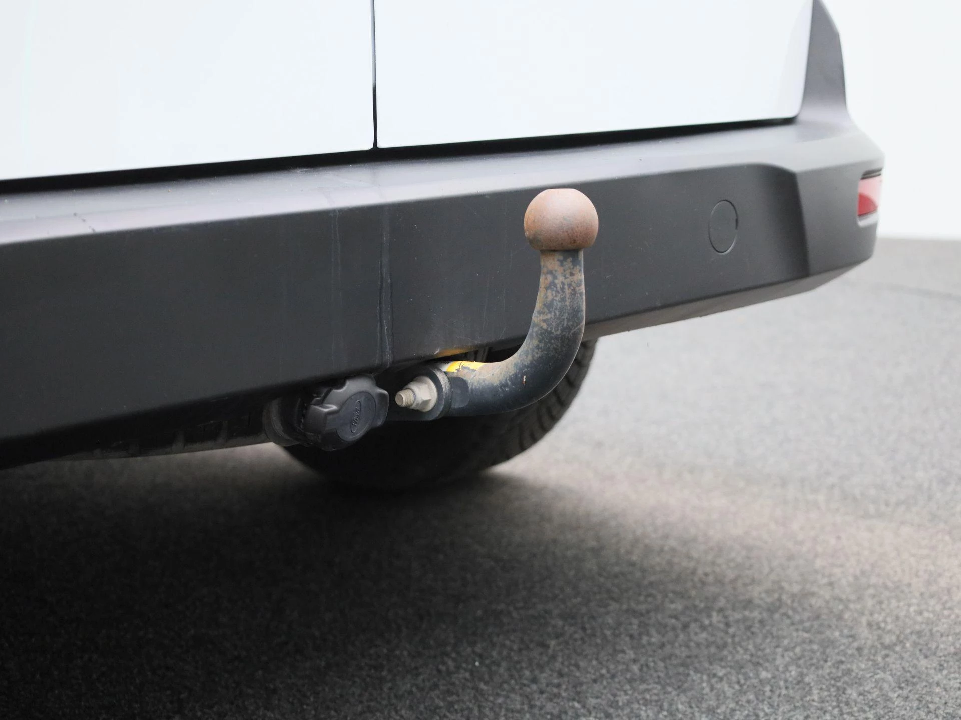 Ford-Transit Connect-image-17