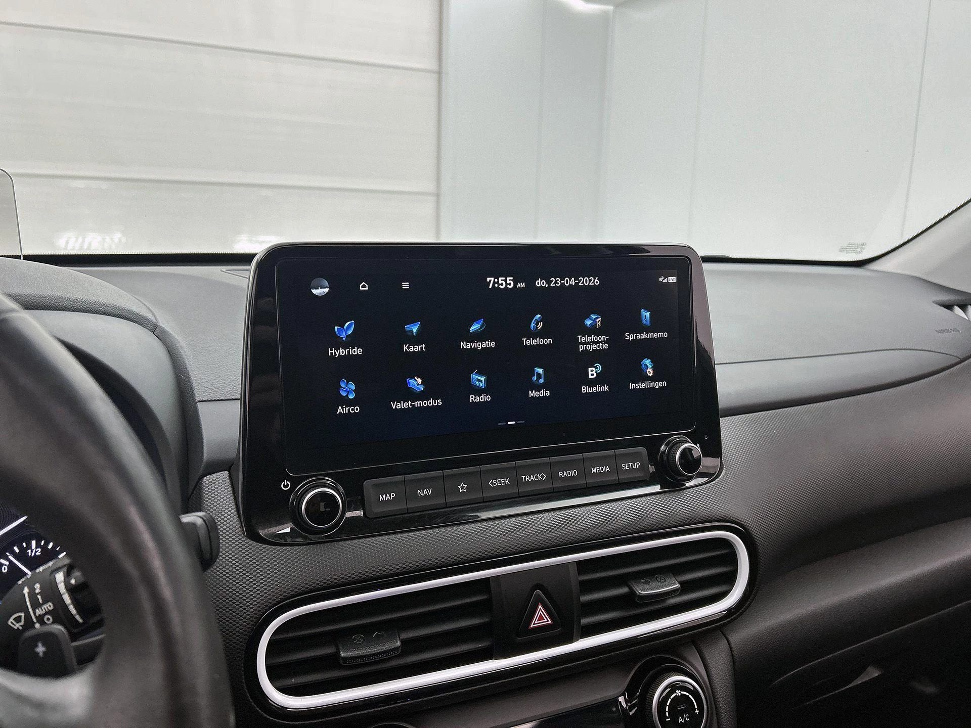 Hyundai-Kona-image-10