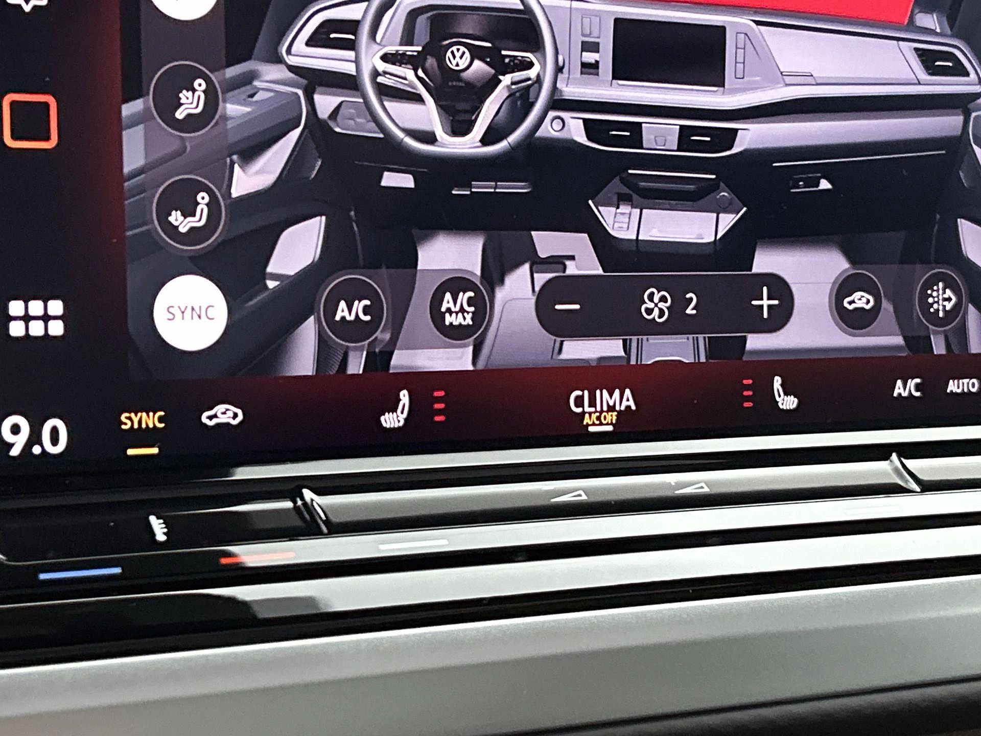 Volkswagen-Multivan-image-7