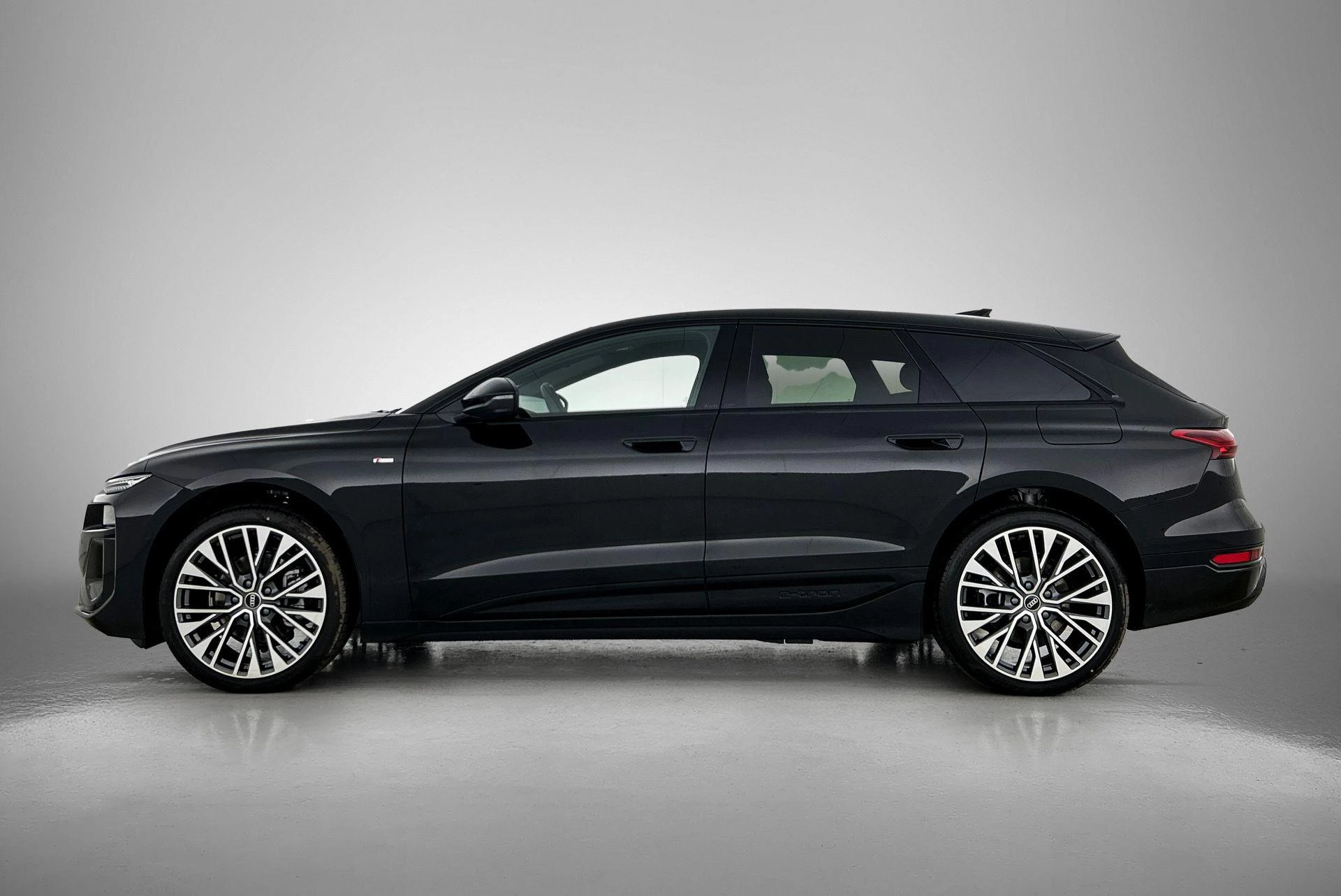 Audi A6 Avant e-tron S edition 83 kWh