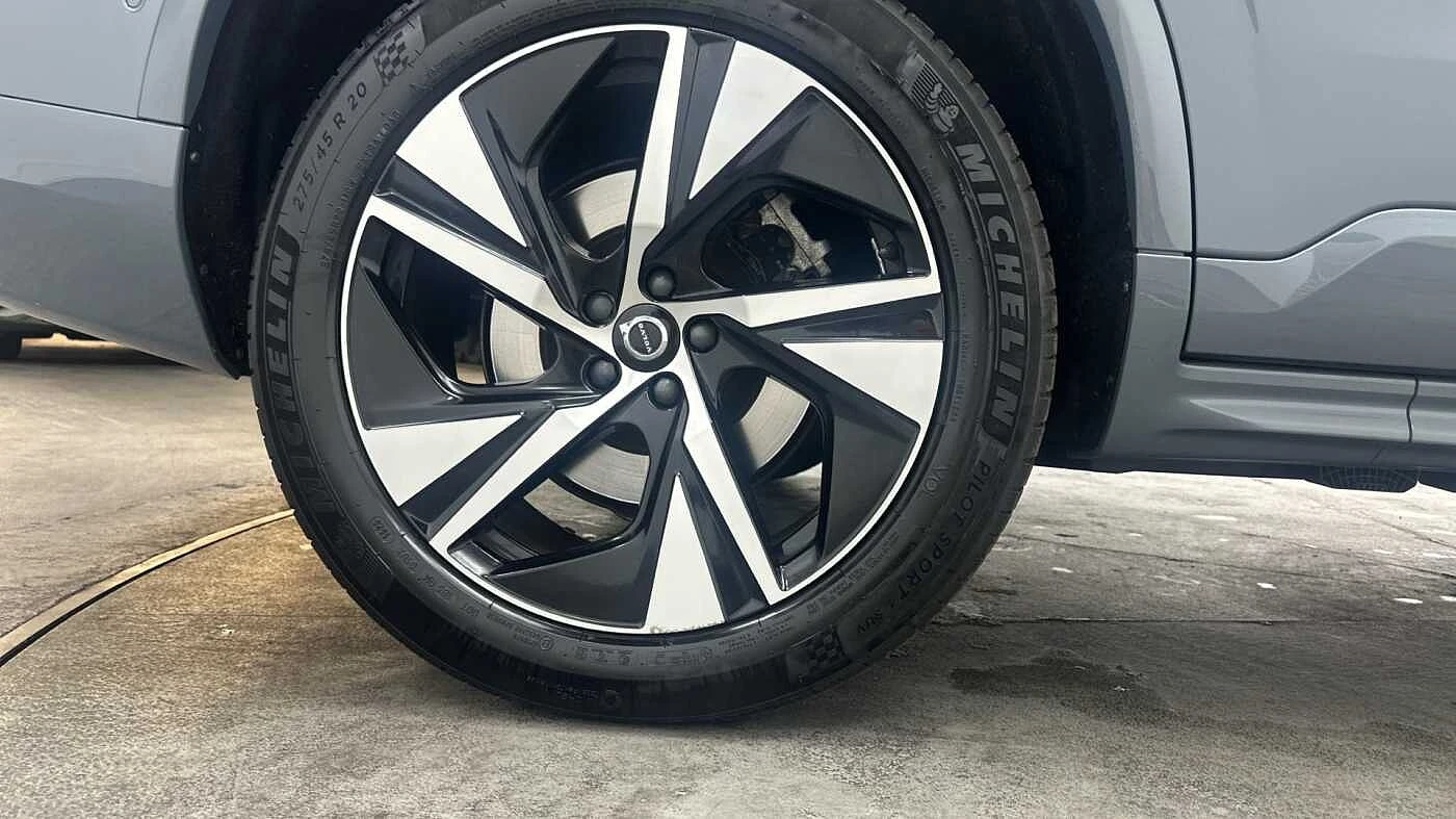 Volvo-XC90-image-9