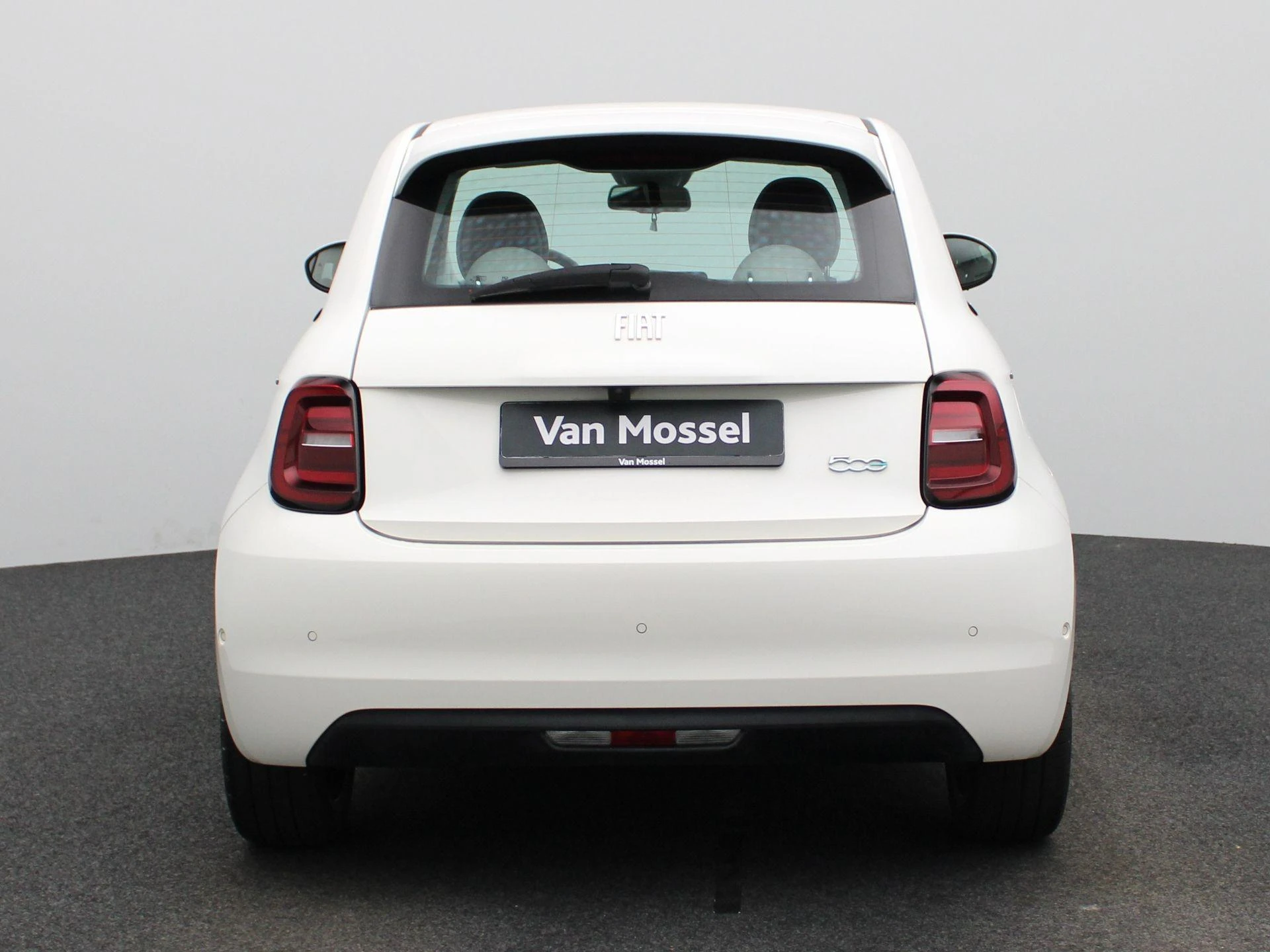 Fiat-500e-image-4