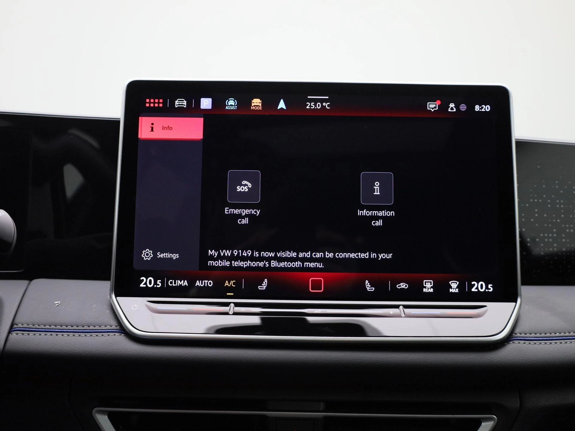 Volkswagen-Tiguan-image-23