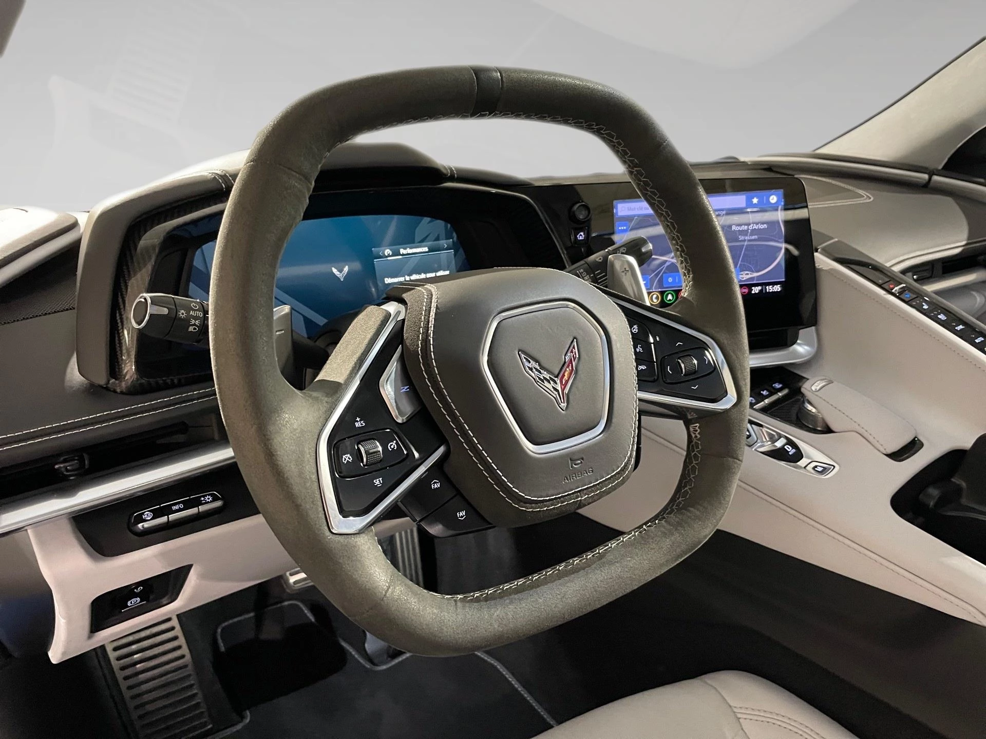 Chevrolet-Corvette-image-7