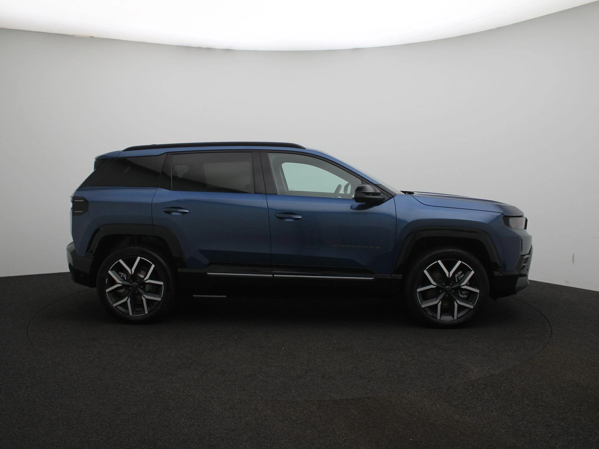 Jeep Compass First Edition 74 kWh