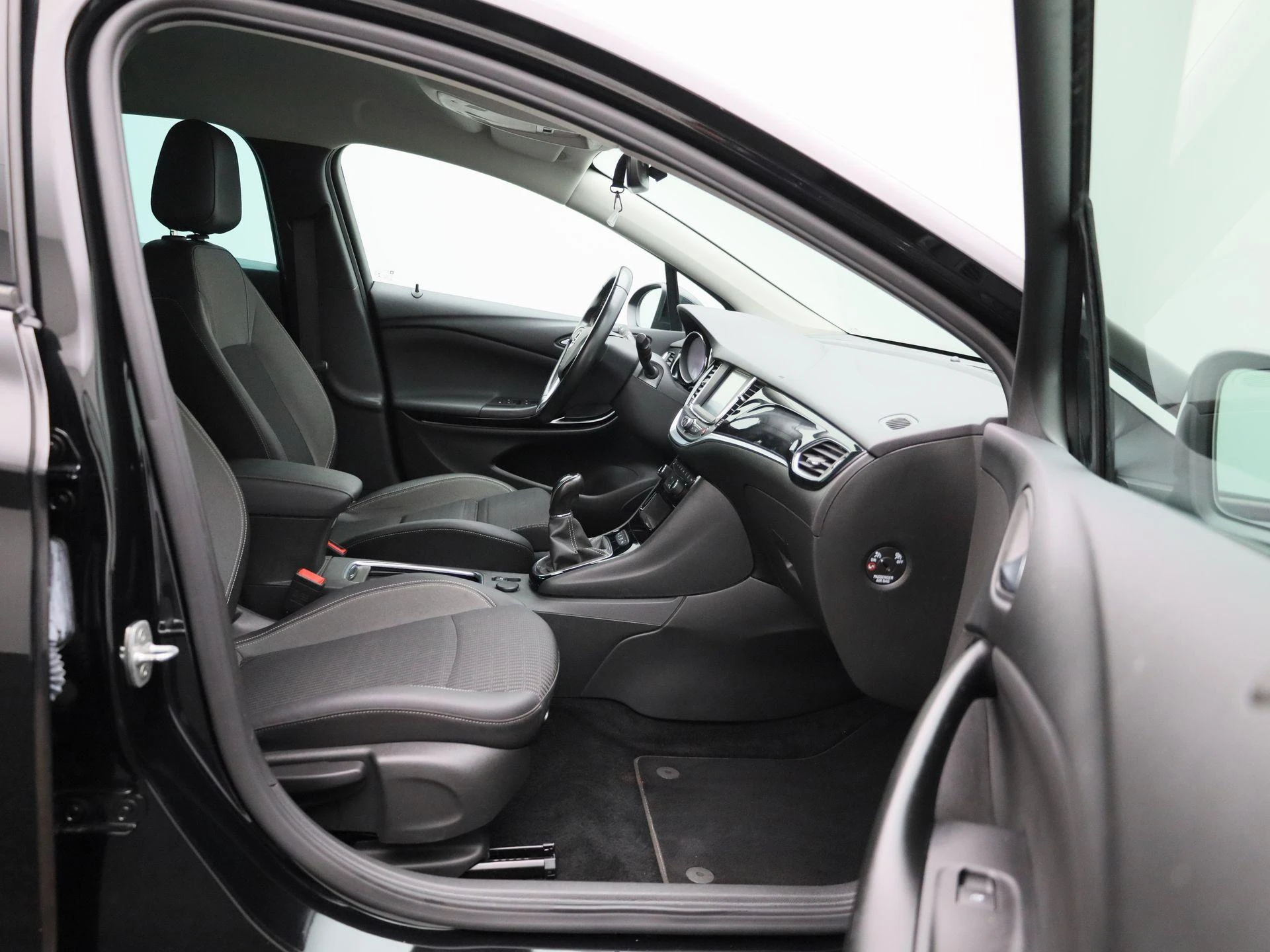 Opel-Astra-image-32
