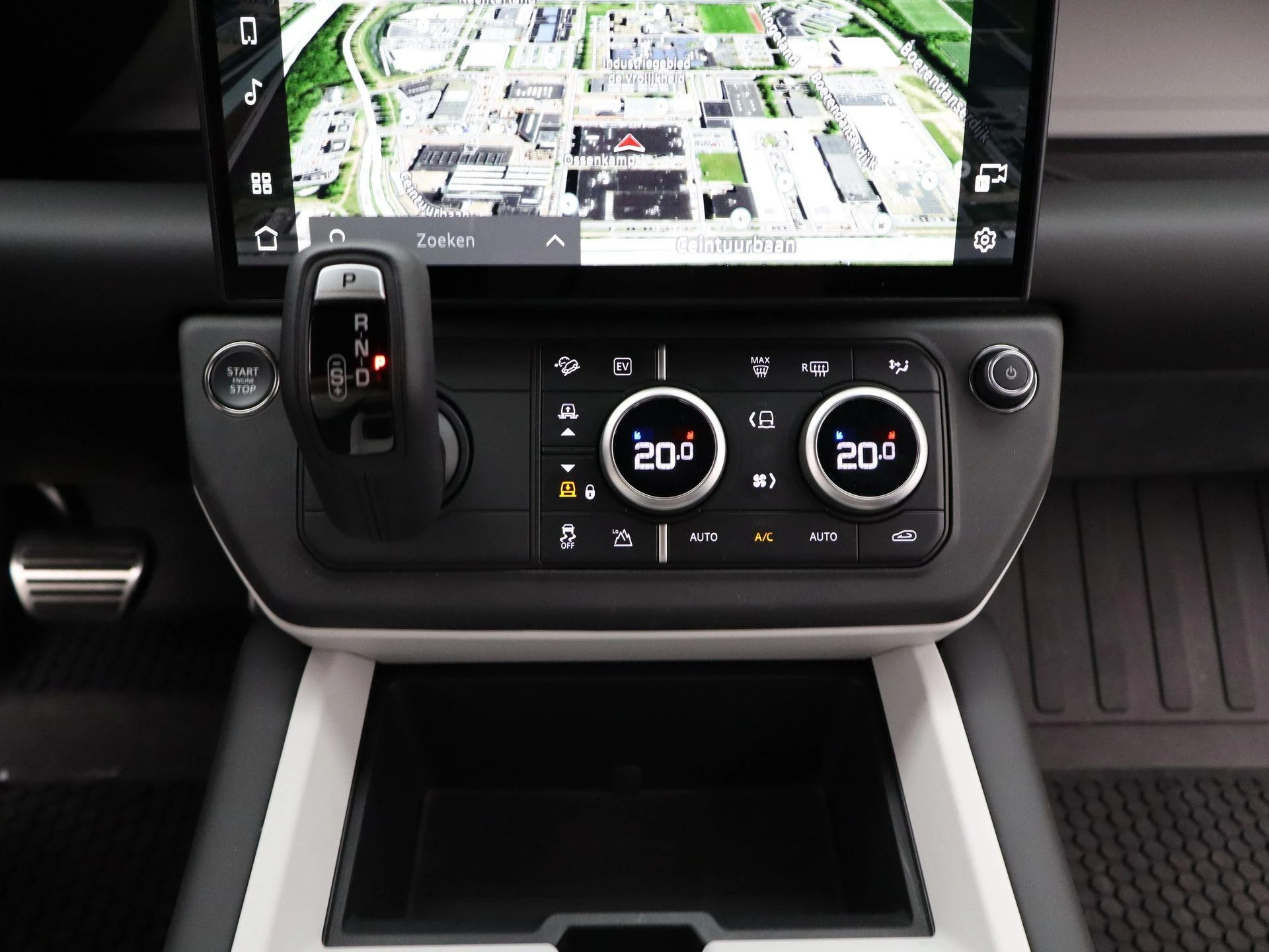 Land Rover Defender 110 2.0 P300e 110 X-Dynamic HSE