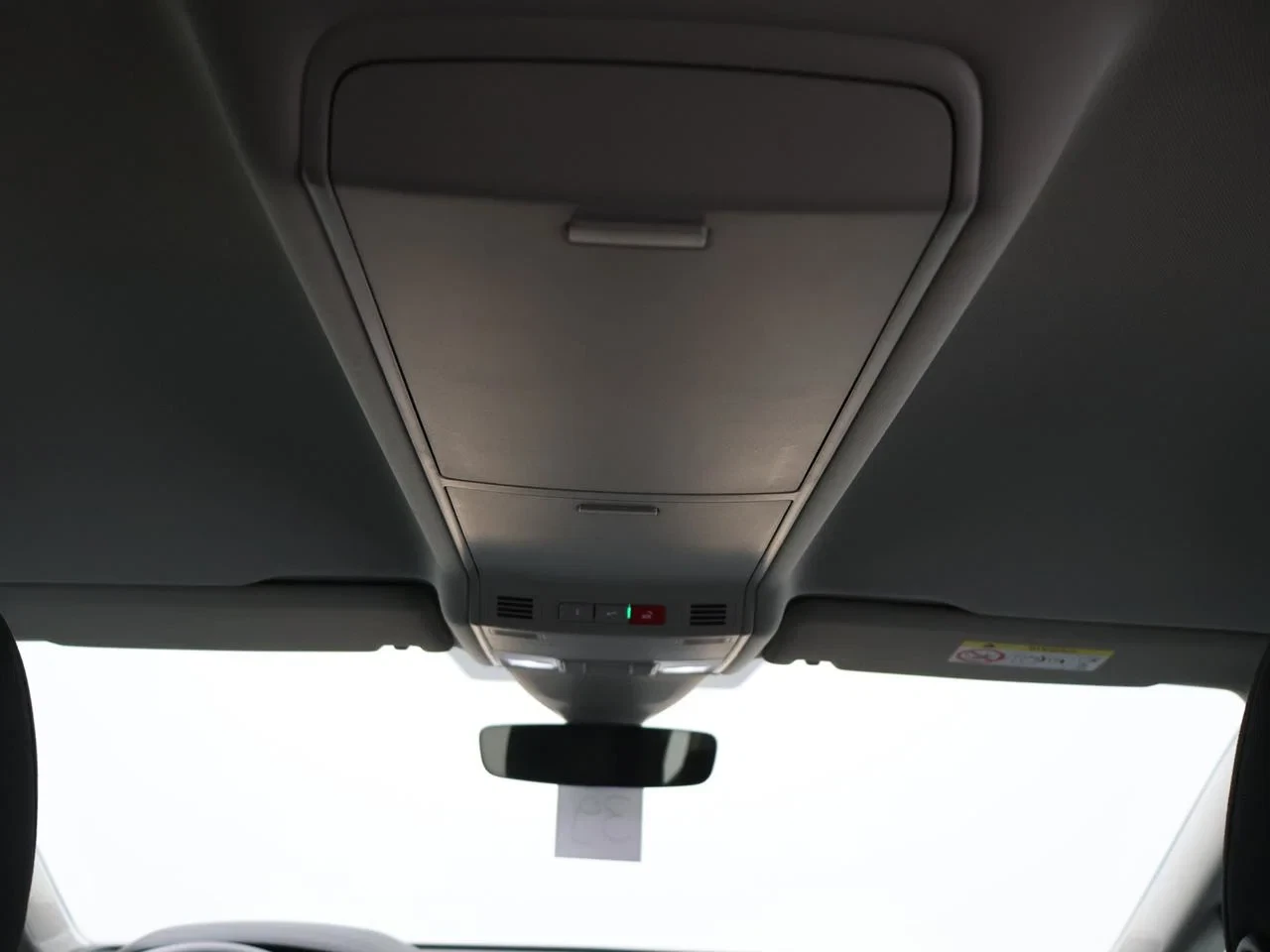 Volkswagen-Touran-image-21
