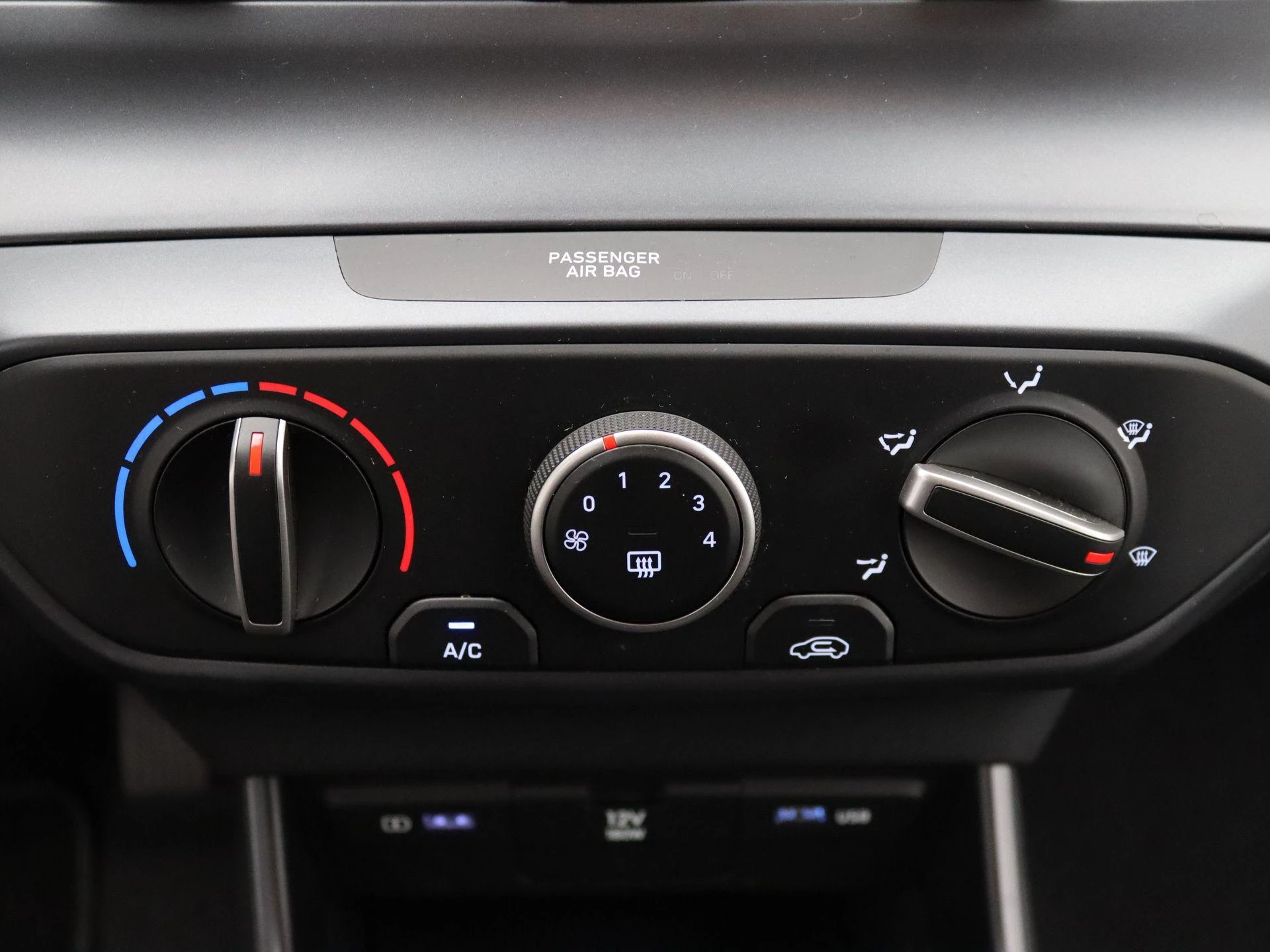 Hyundai-i20-image-16