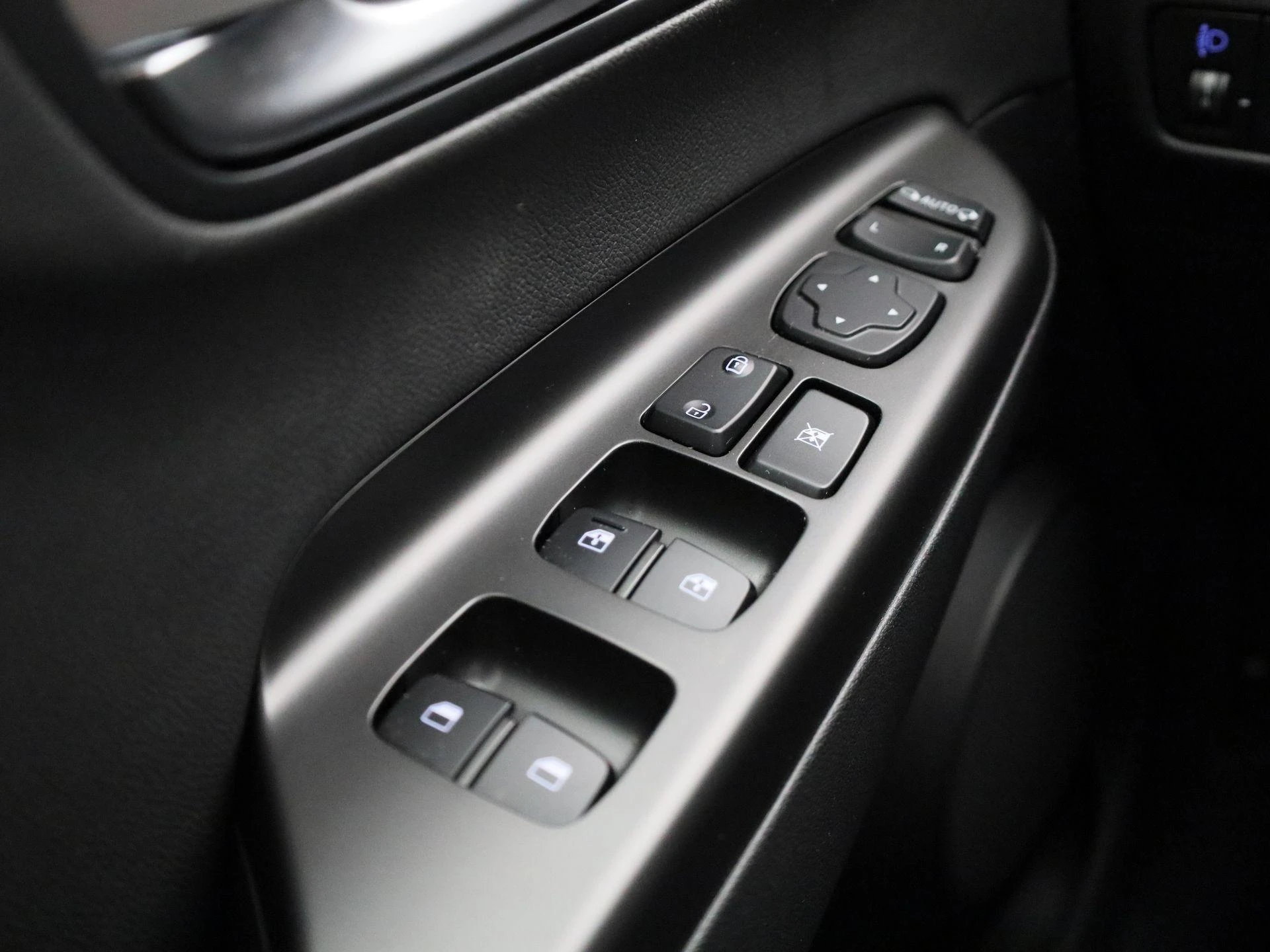 Hyundai-Kona-image-27