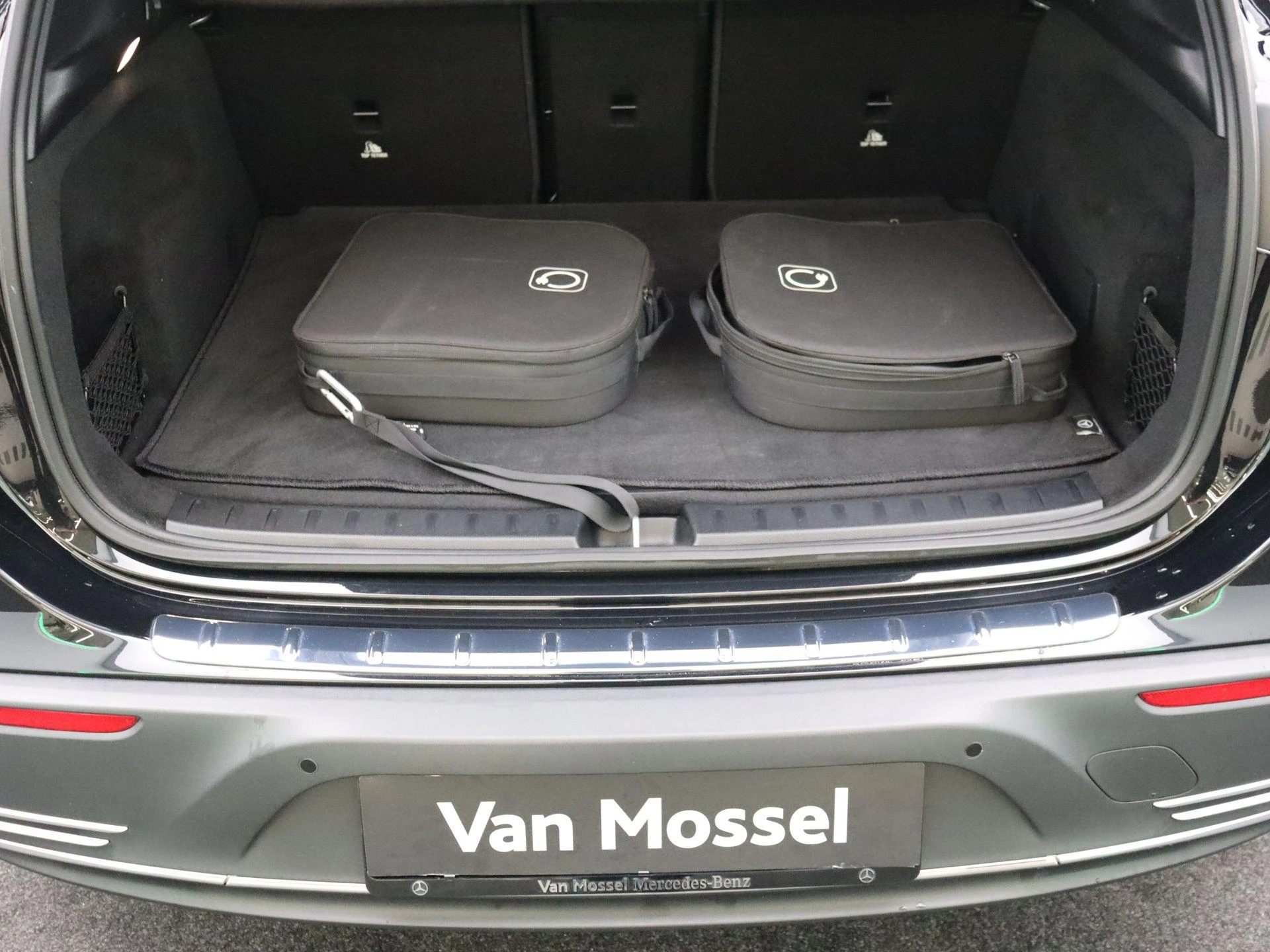 Mercedes-Benz EQA 250 Business Line