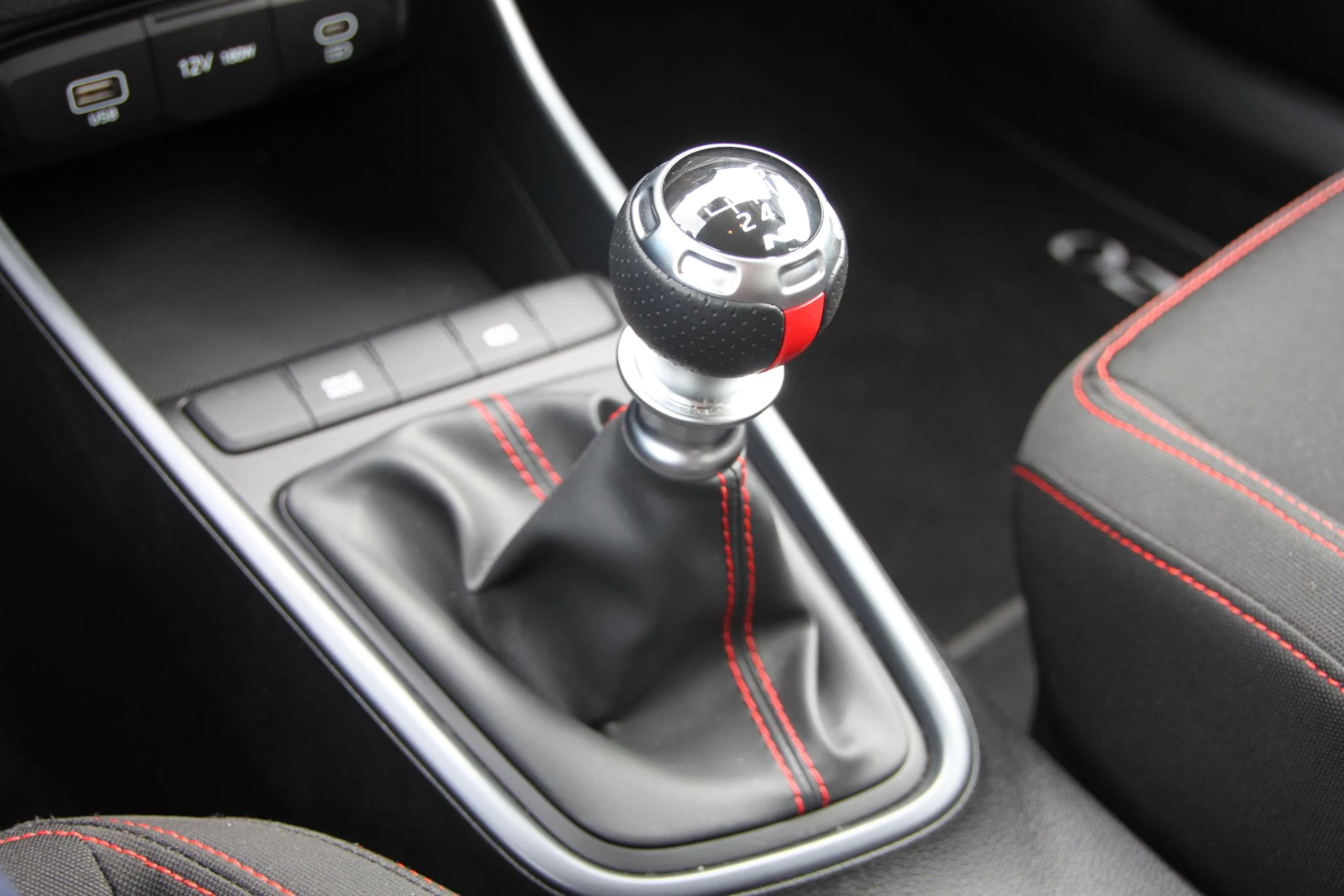 Hyundai i20 1.0 T-GDi 74kW Twist N Line