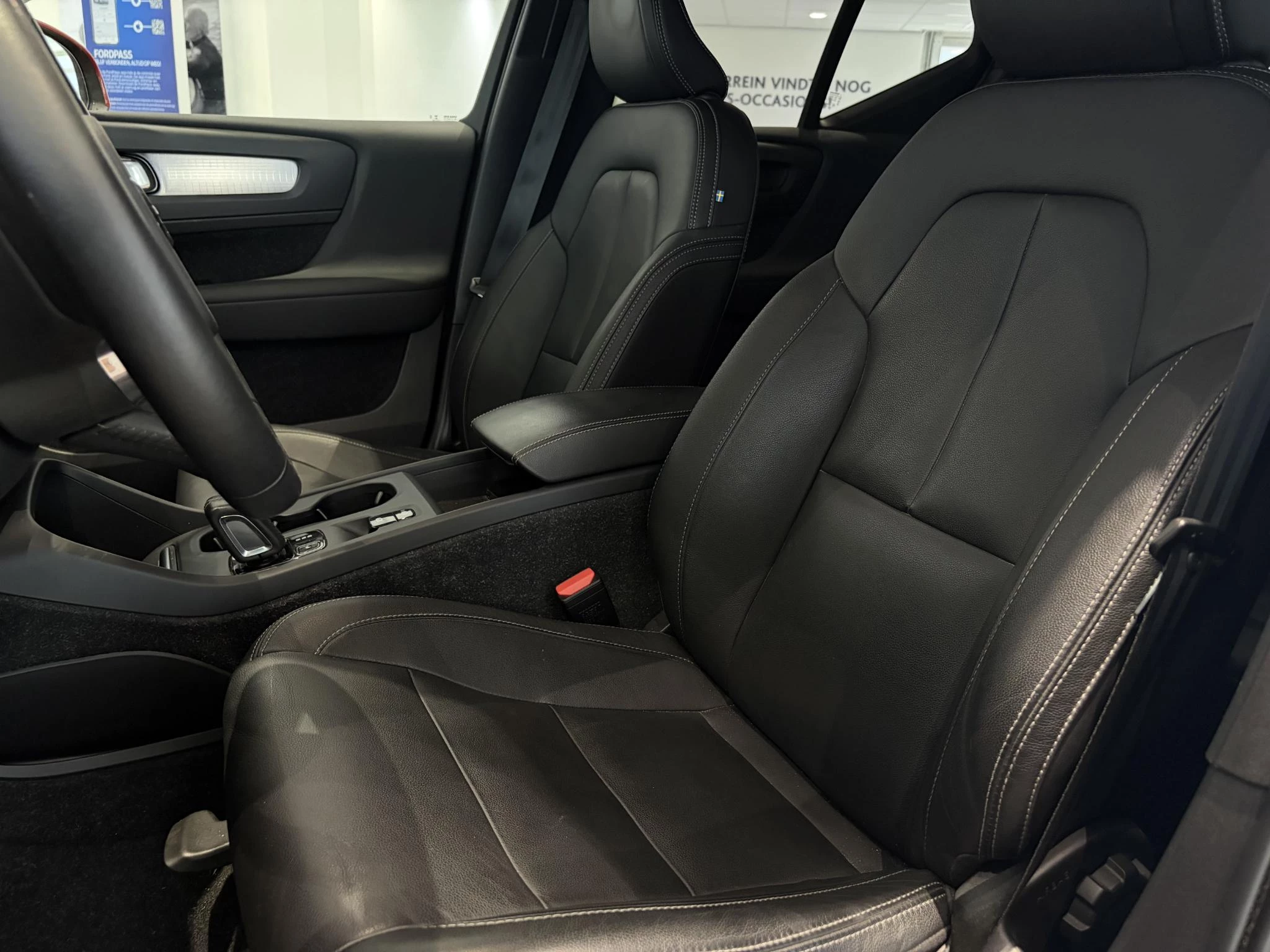 Volvo-XC40-image-12