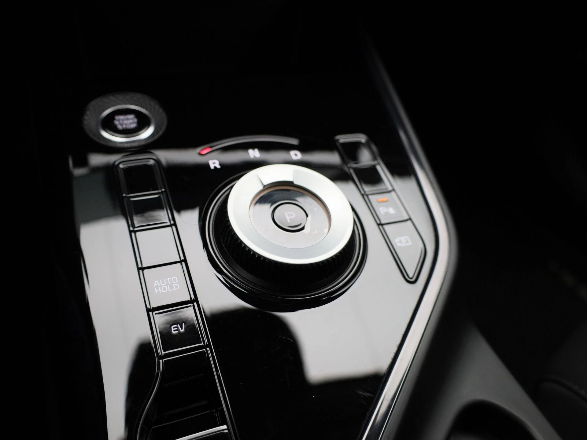 Kia-Niro-image-28